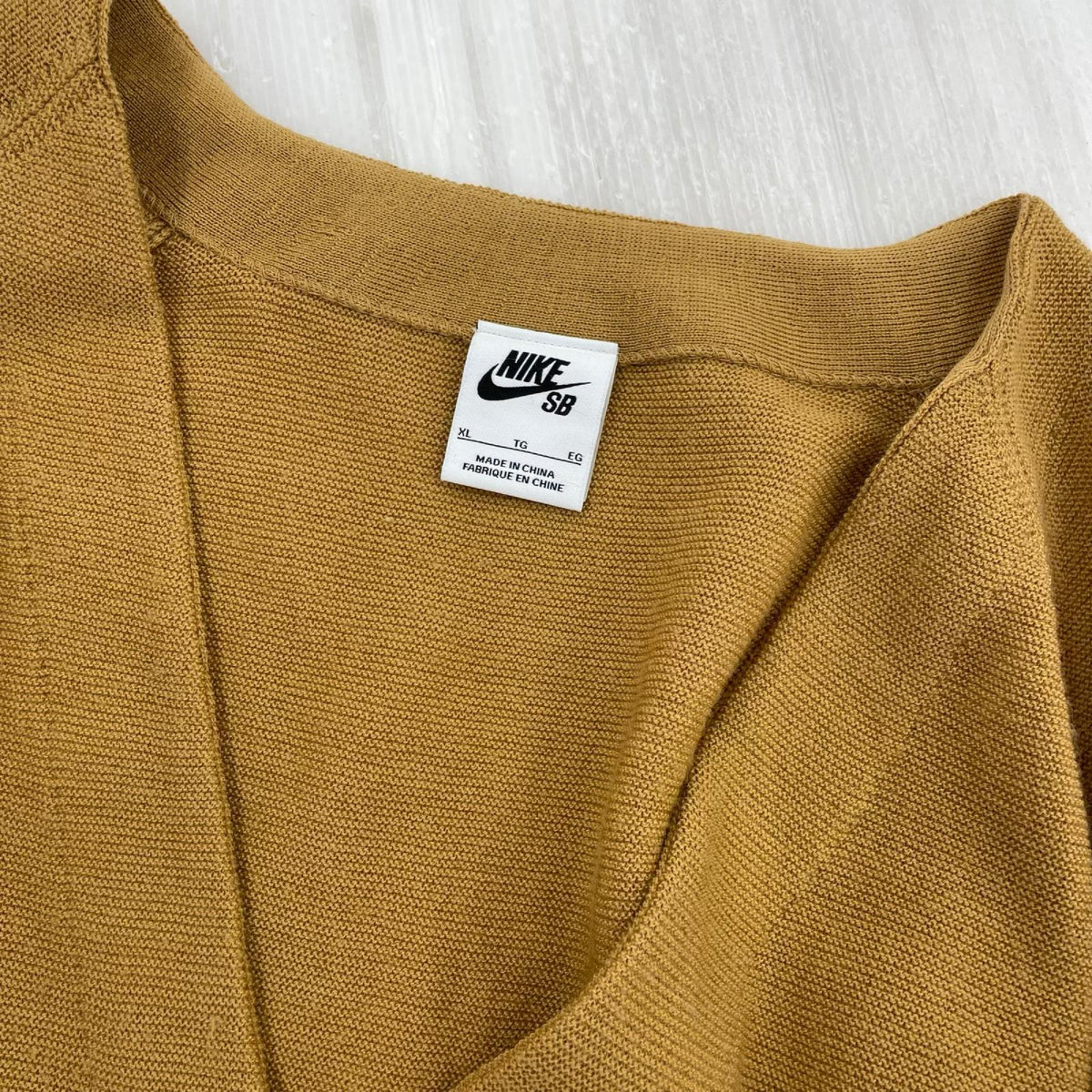 カーディガン SKATEBOARD CARDIGAN ﾍﾞｰｼﾞｭ (XL) ブラウン