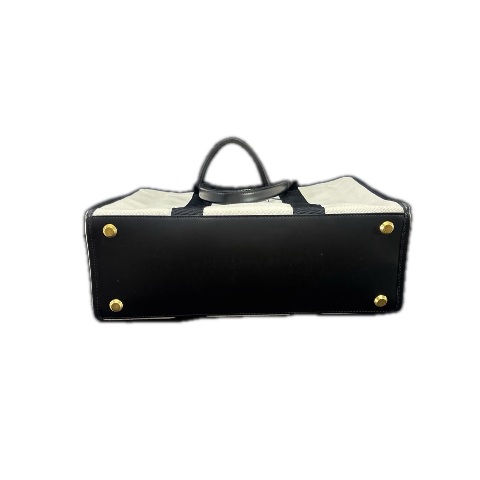 Hardware Tote Bag MEDIUM 671400 9260