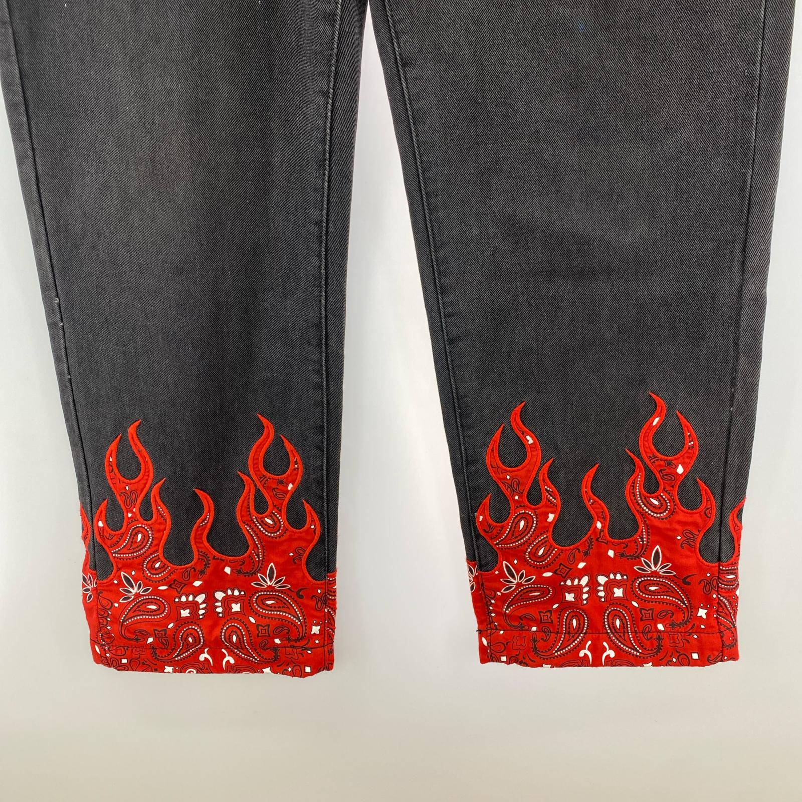 デニムパンツ JADED LONDON 裾フレイム パンツ 黒 Ｗ34 34 ブラック