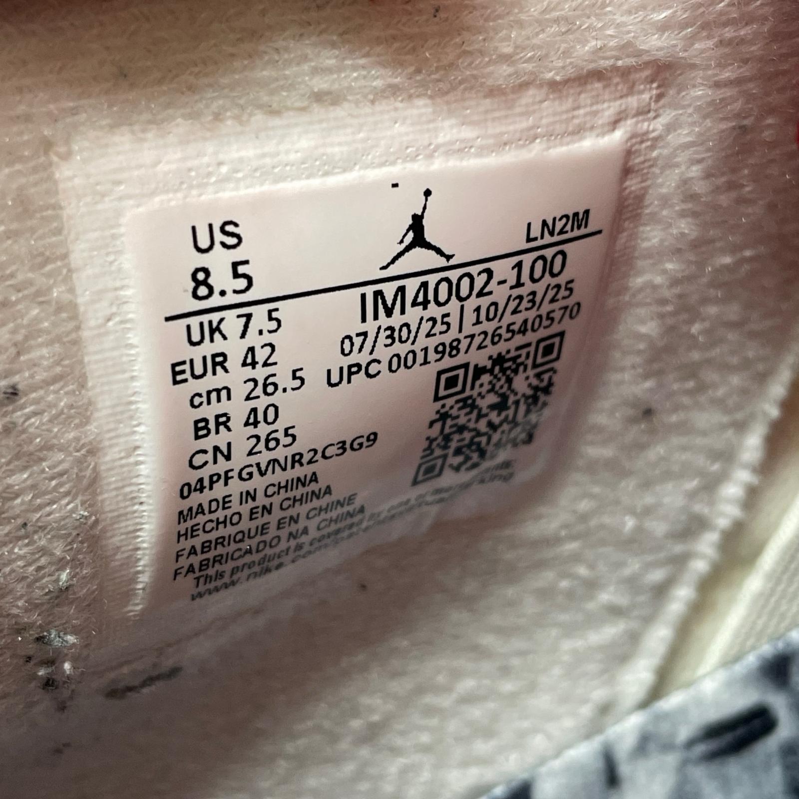 スニーカー AIR JORDAN 4 RETRO FLIGHT CLUB 26.5cm 26.5cm (US8 1/2 UK8 EU43) ホワイト
