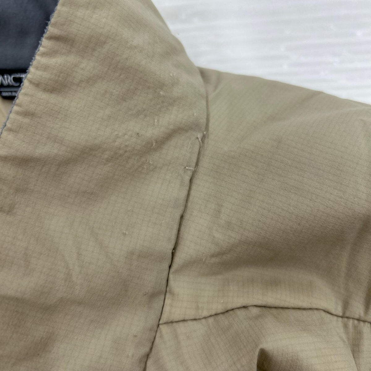 ジャケット ATOM JACKET ﾍﾞｰｼﾞｭ XS ベージュ