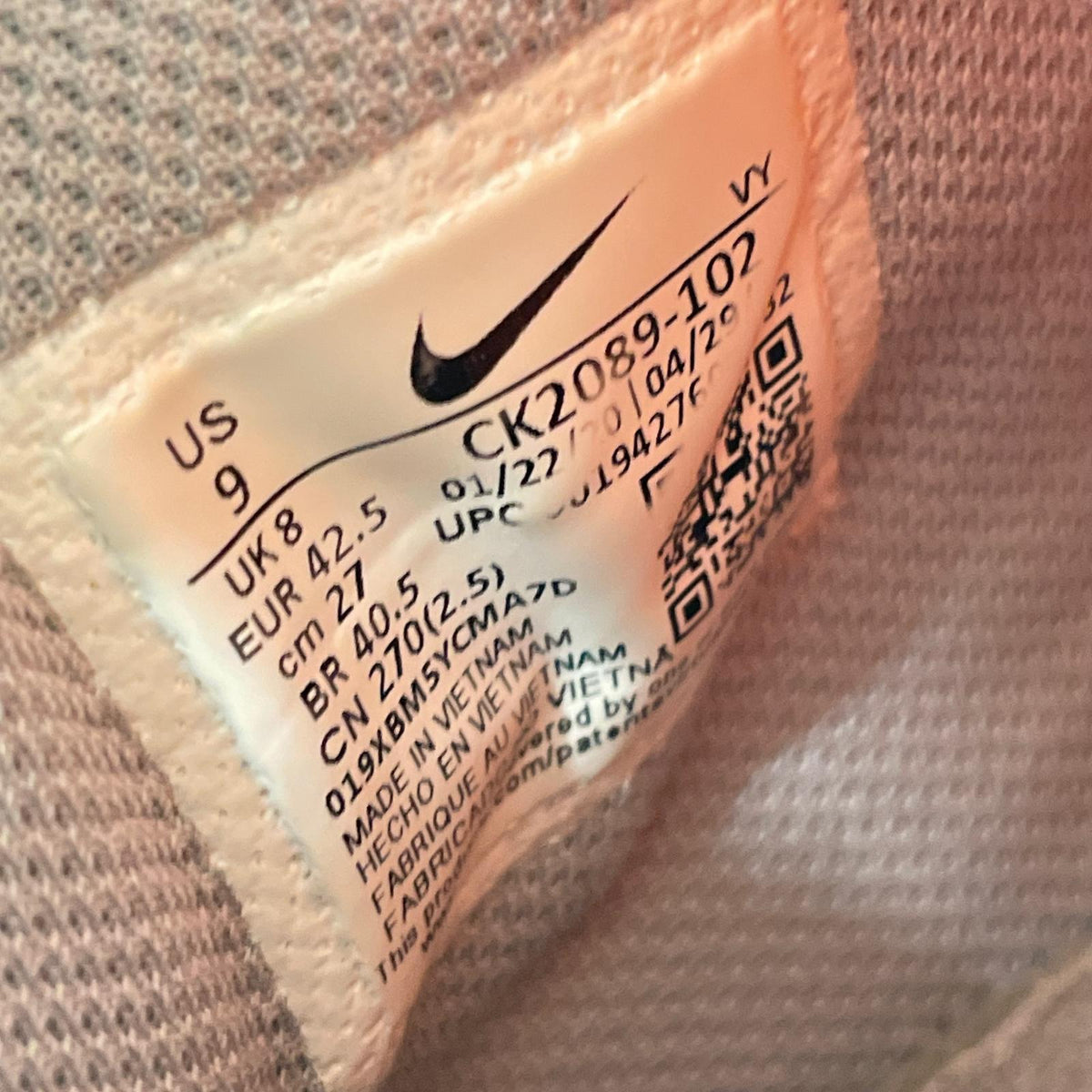スニーカー KD Trey 5 VIII EP 白 27.0cm 27cm (US9 UK8 1/2 EU44) ホワイト