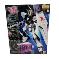 MG 1/100 ν(ニュー)ガンダム 機動戦士ガンダム　逆襲のシャア バンダイ フィギュア/グッズ