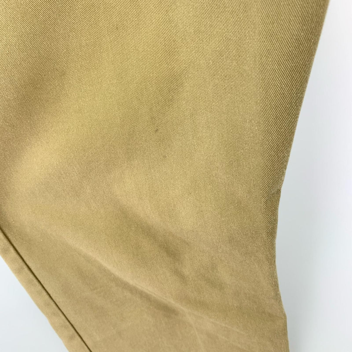 パンツ T-02 TAPERED FIT PANTS（32）ﾍﾞｰｼﾞｭ 32 ベージュ