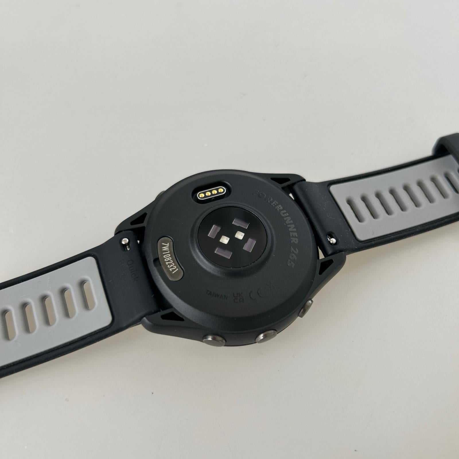 腕時計 GARMIN FORERUNNER 265 MUSIC WIFI GPS ブラック ブラック