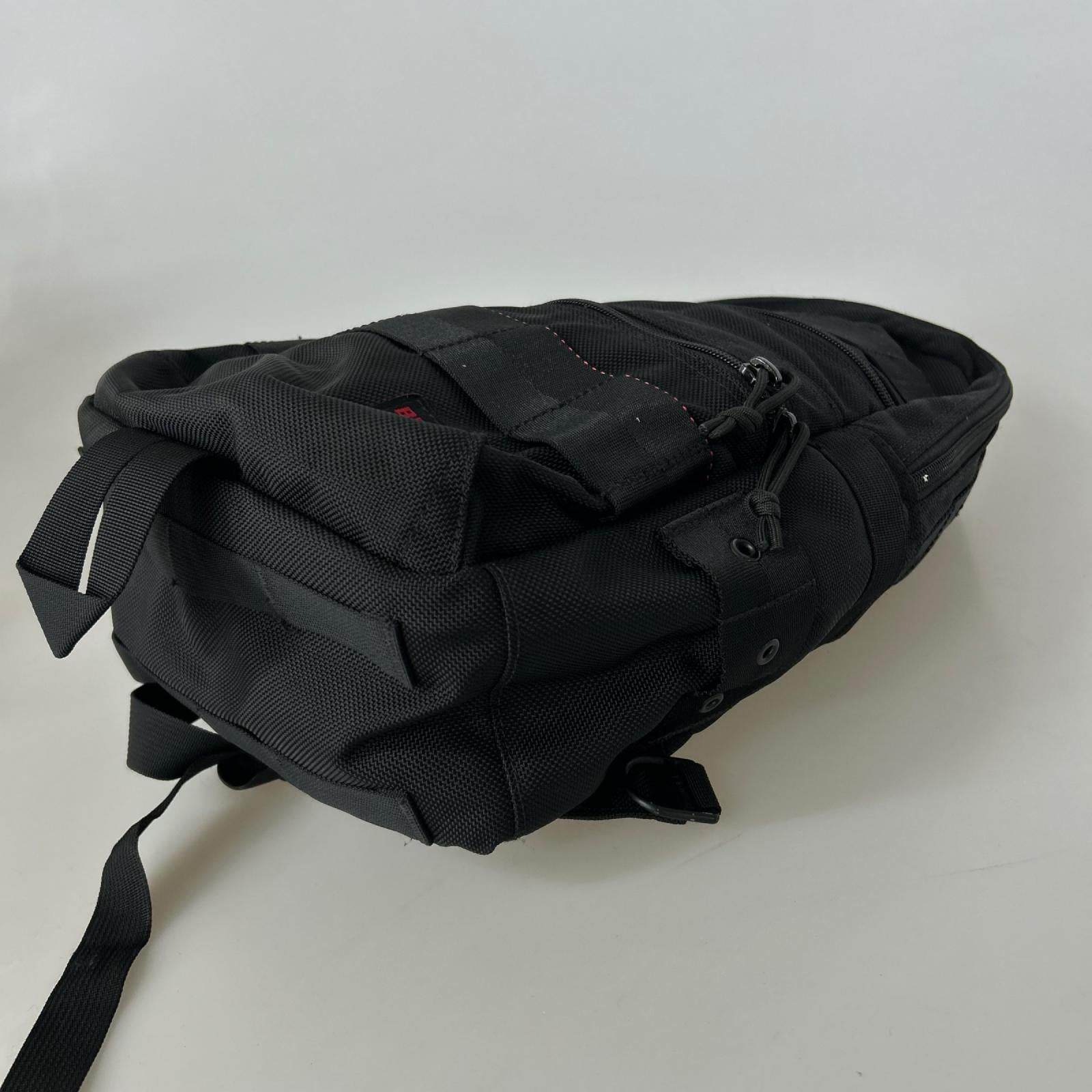 リュック・デイパック TACTICAL SLING　バッグ 黒 ブラック