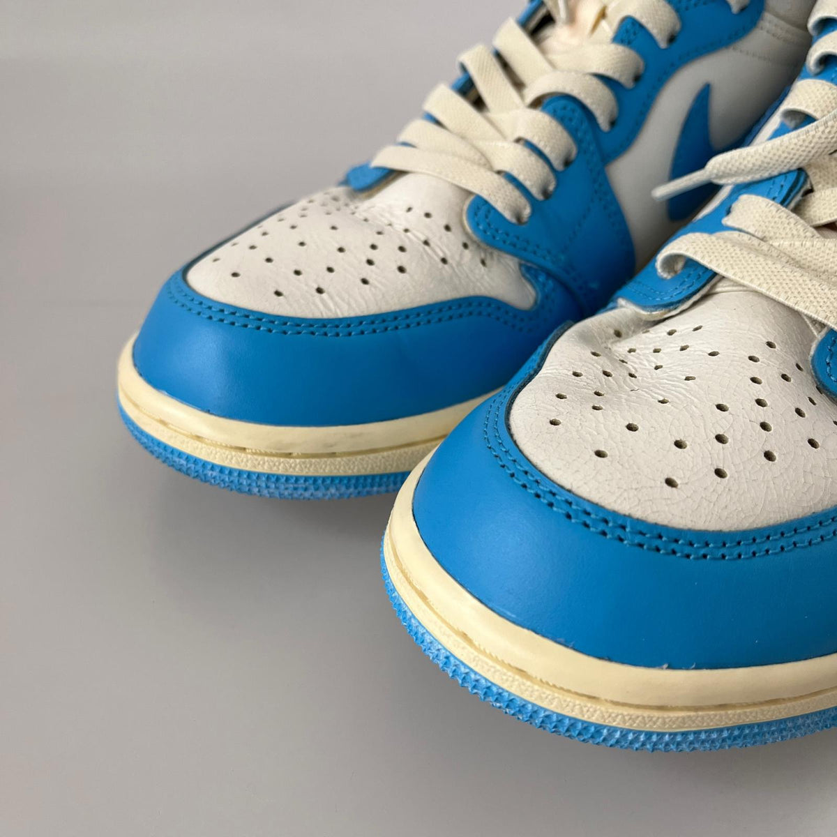 スニーカー NIKE Air Jordan 1 Retro High UNC DZ5485-402 (27.5) 27.5cm (US9 1/2 UK9 EU45)