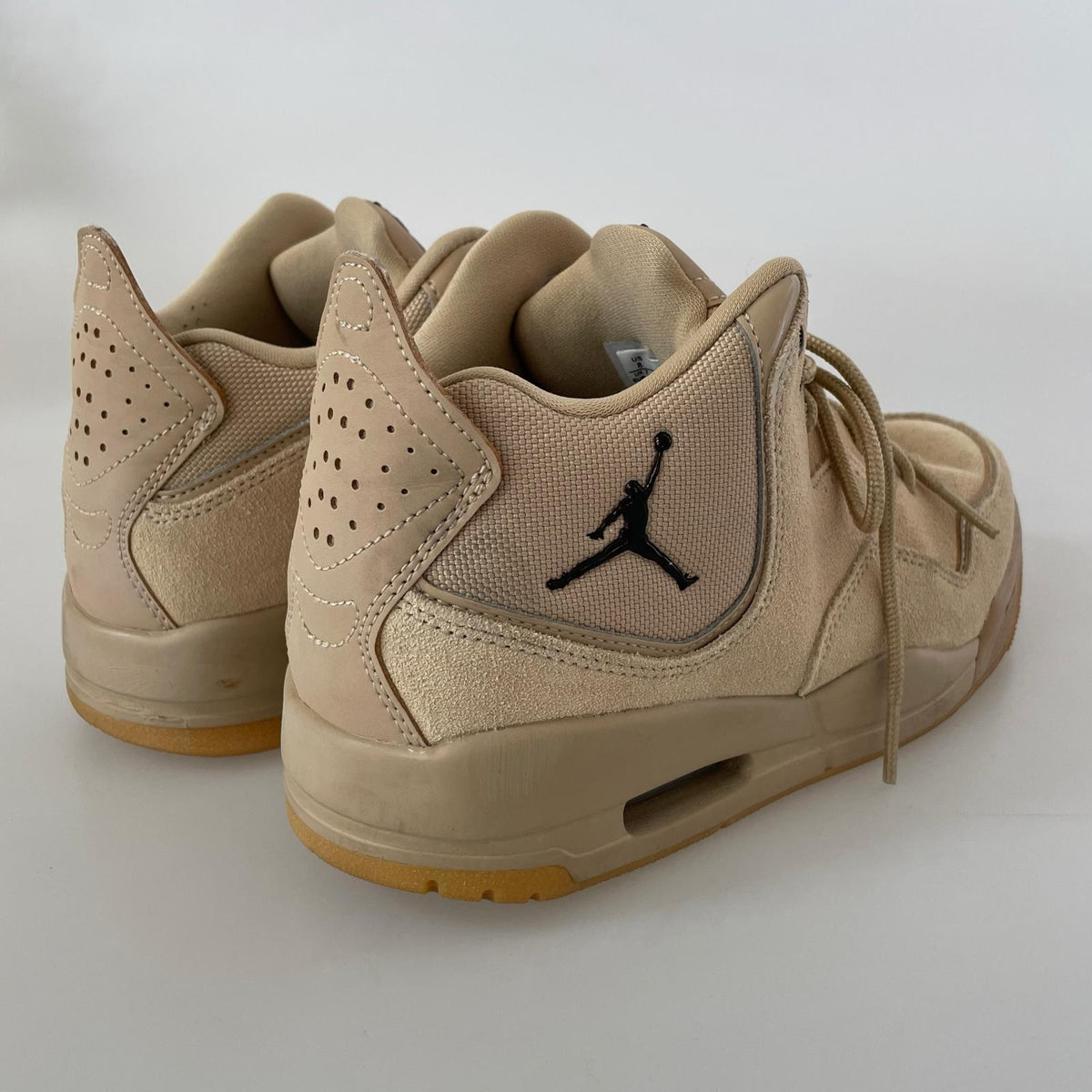 スニーカー AT0057-200 AIR JORDAN COURTSIDE 26cm 26cm (US8 UK7 1/2 EU42) ベージュ