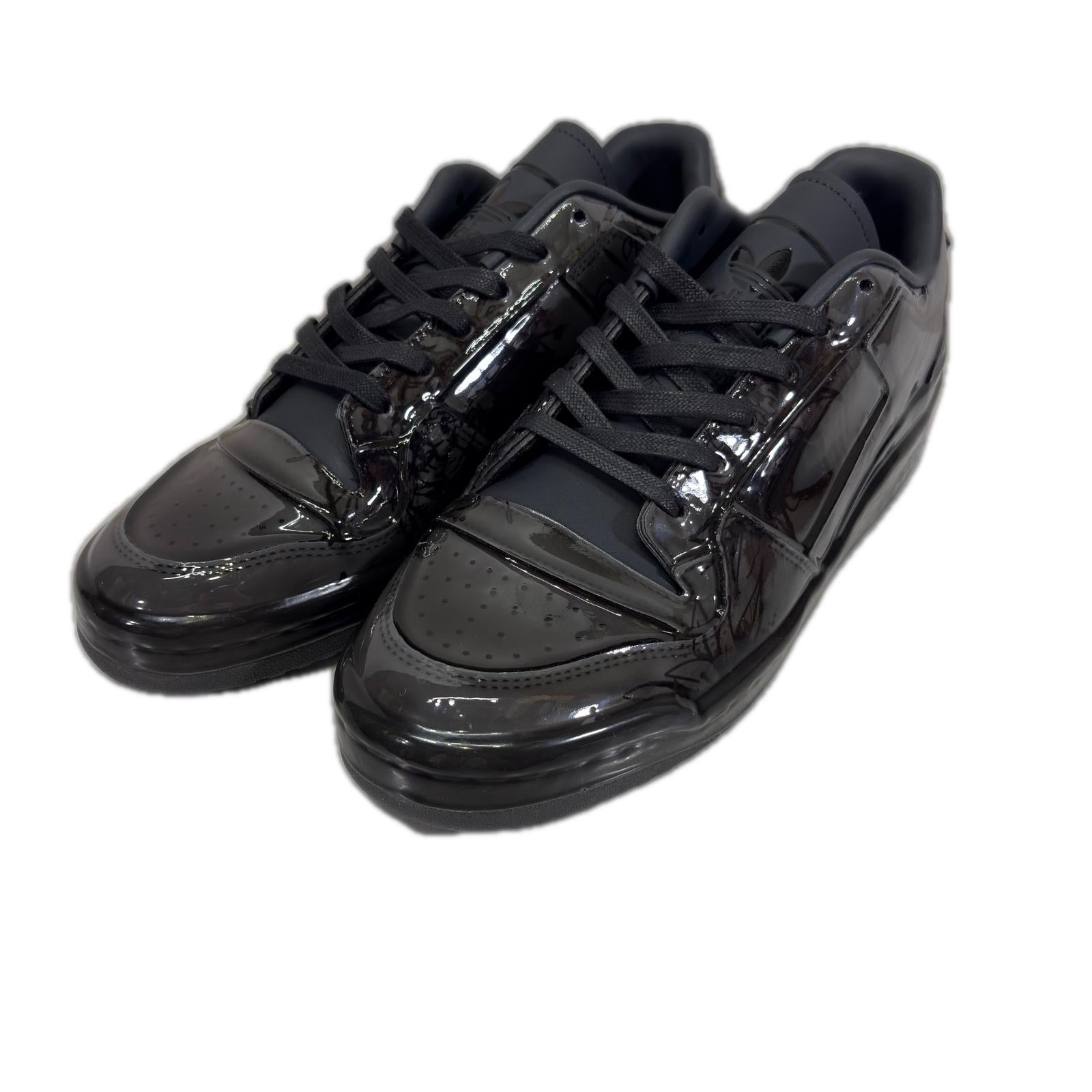 スニーカー Forum Low Black