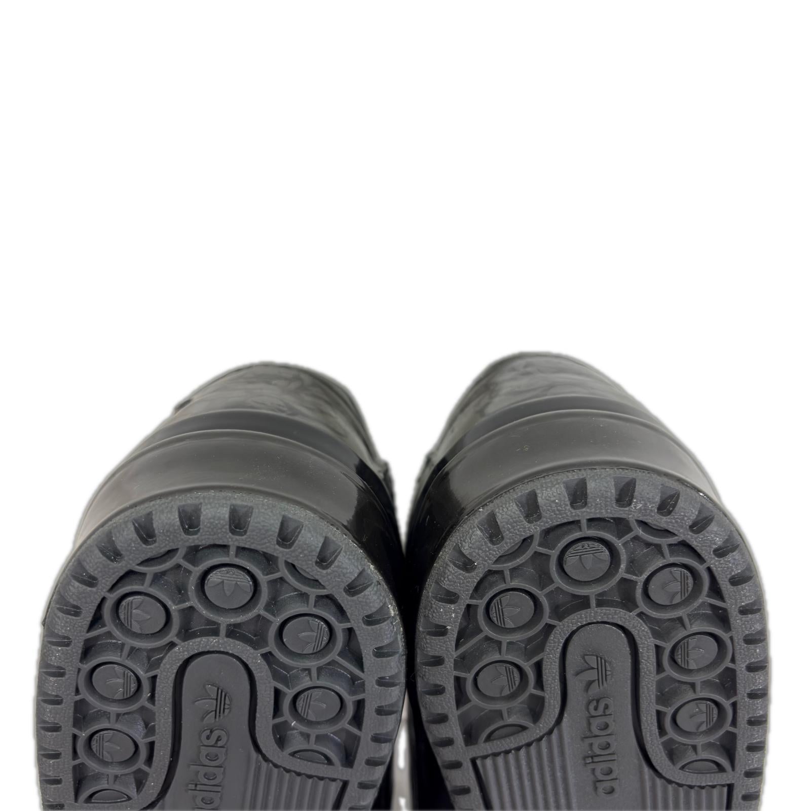 スニーカー Forum Low Black