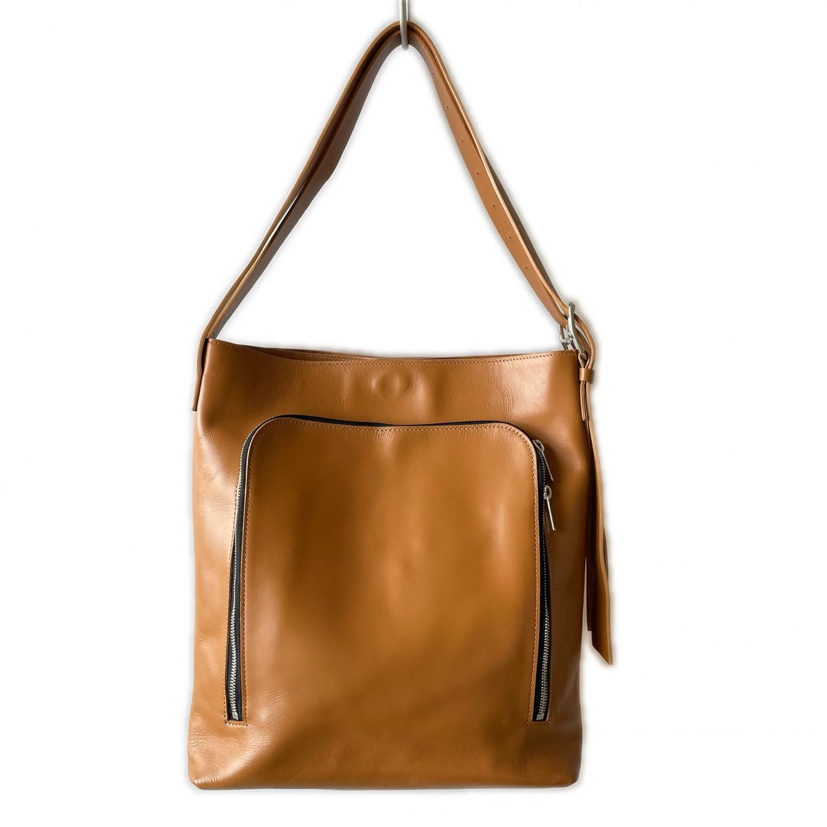ショルダーバッグ 三角プレート DOCKING SHOULDER BAG キャラメル ブラウン