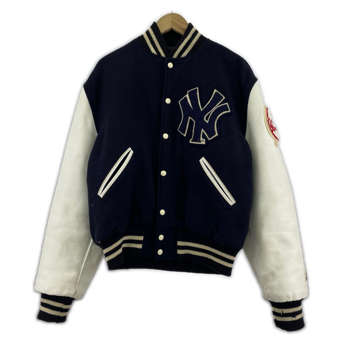 ブルゾン NEW YORK YANKEES/袖ﾚｻﾞｰｽﾀｼﾞｬﾝ/44 44
