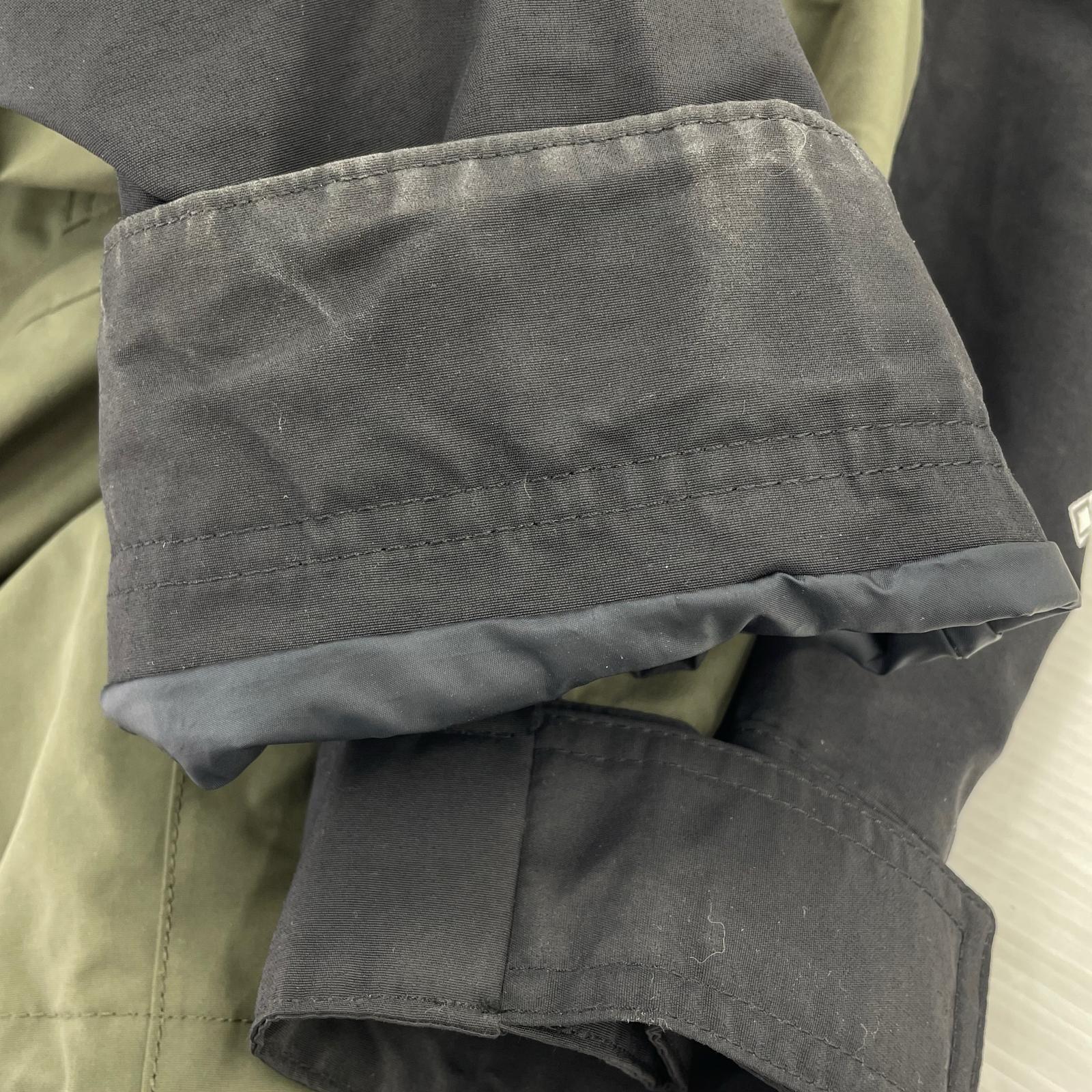 マウンテンパーカー Mountain Light Jacket/XL/NP62450 グリーン