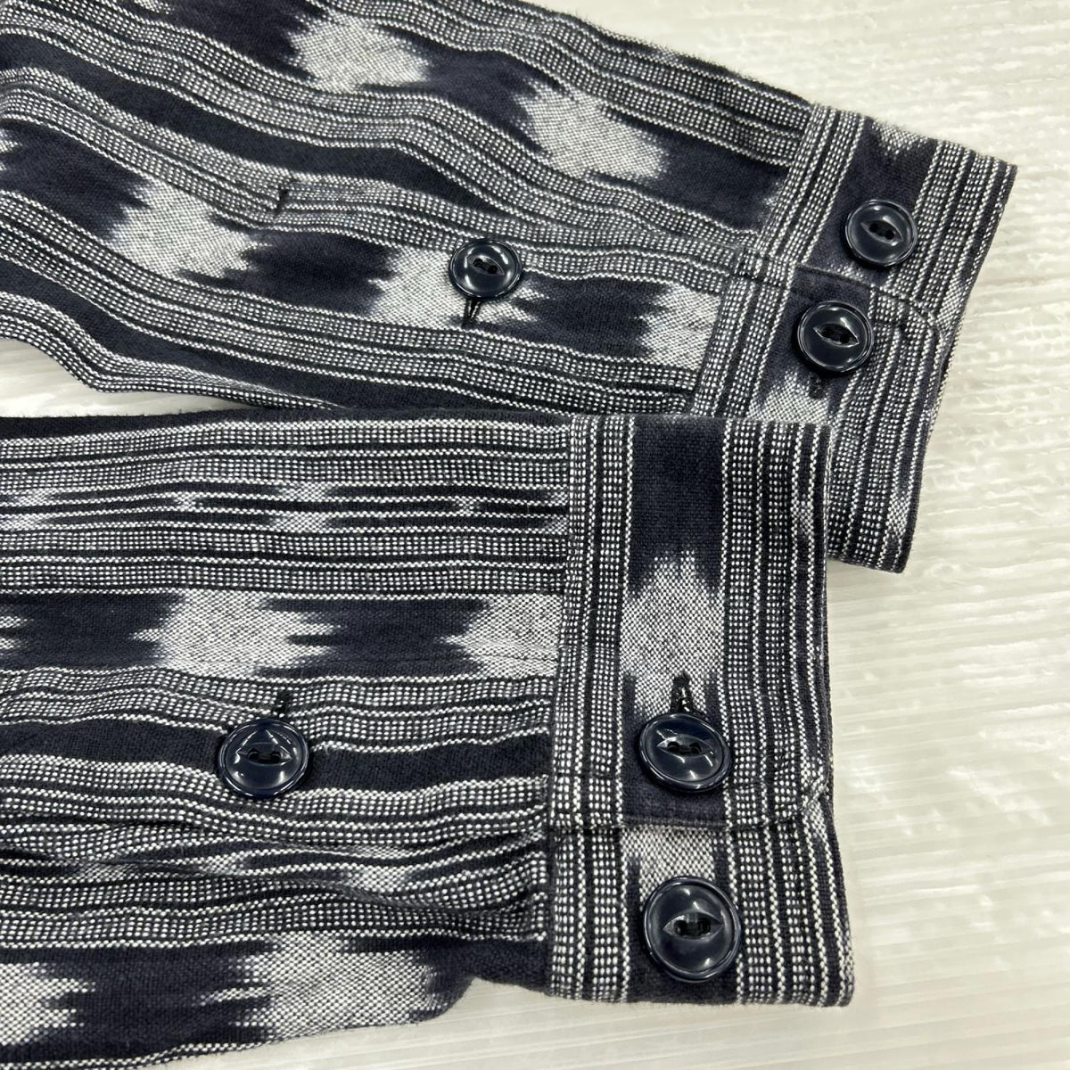 長袖シャツ Smokey Shirt S