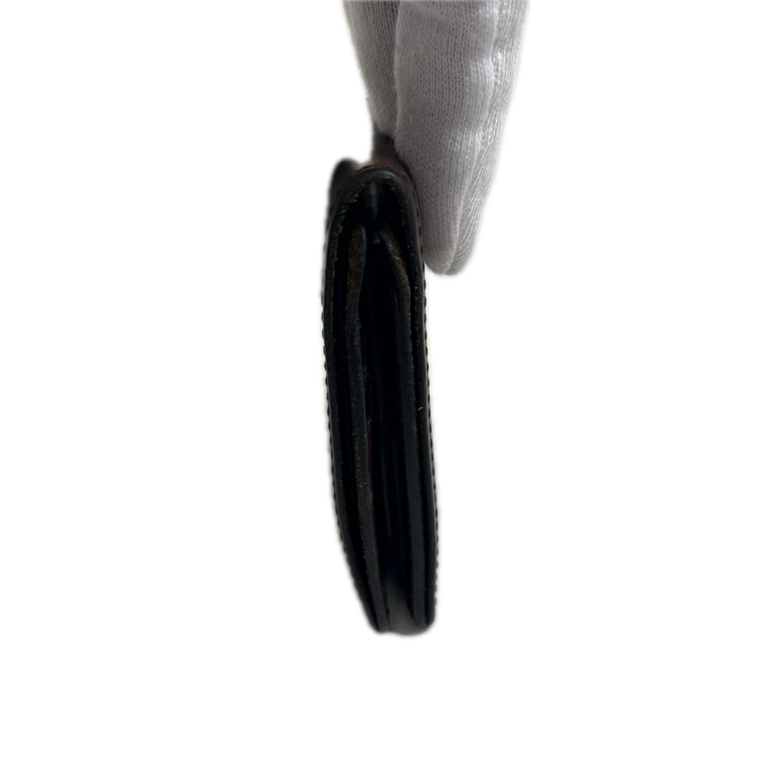 コンパクトウォレット レザー二つ折り財布