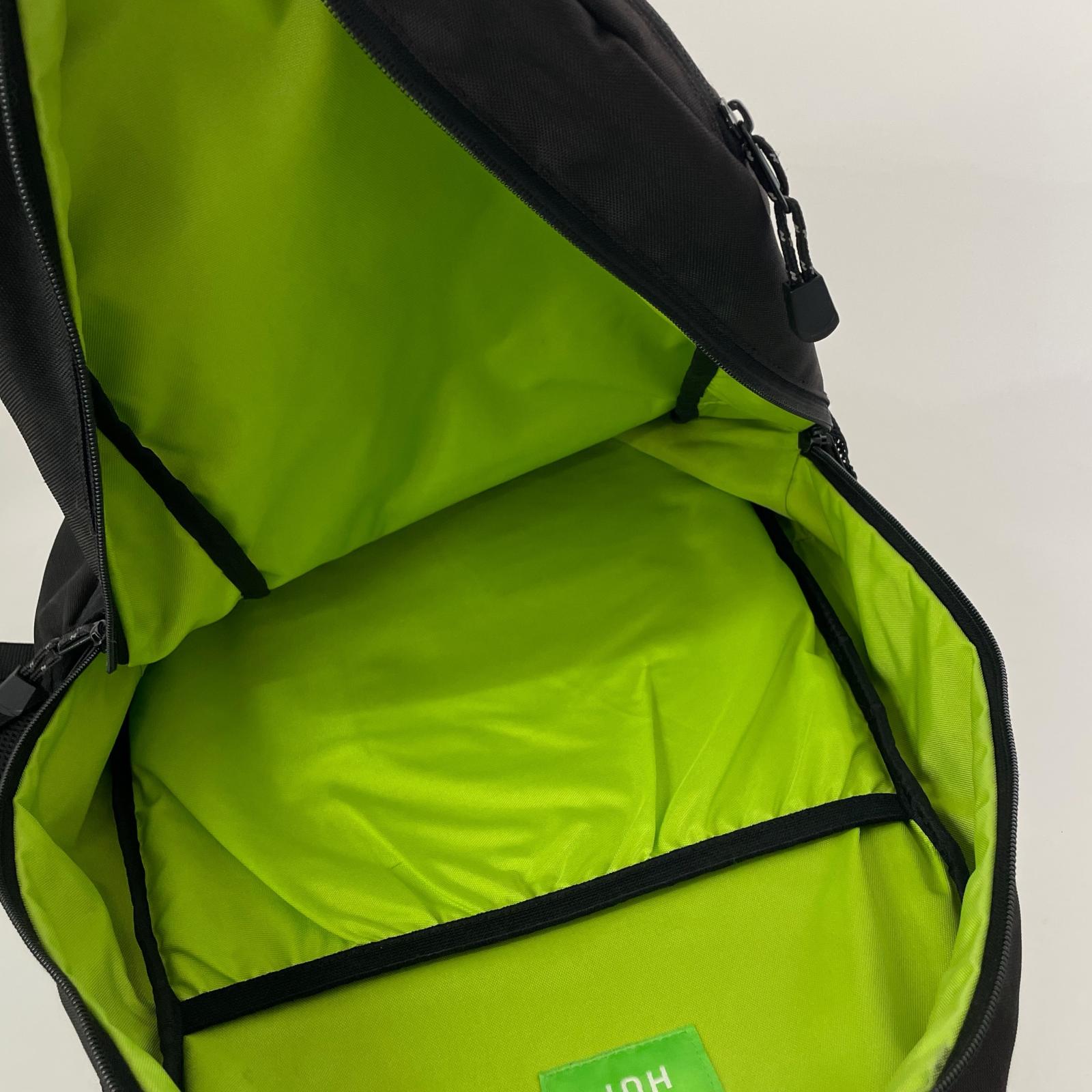 リュック・デイパック MISSON BACKPACK 黒 ブラック