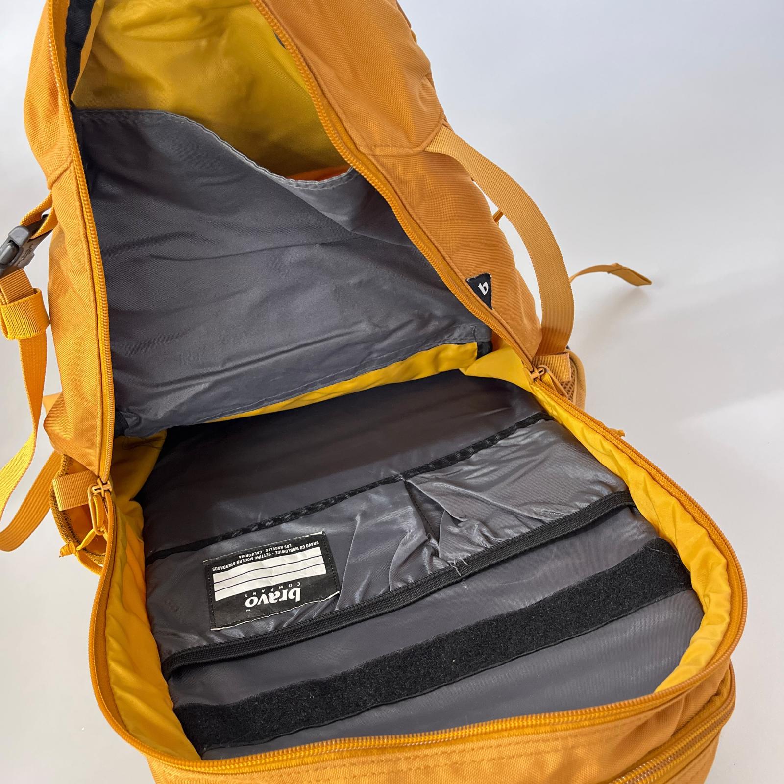 リュック・デイパック BRAVO BACKPACK FOXTROT