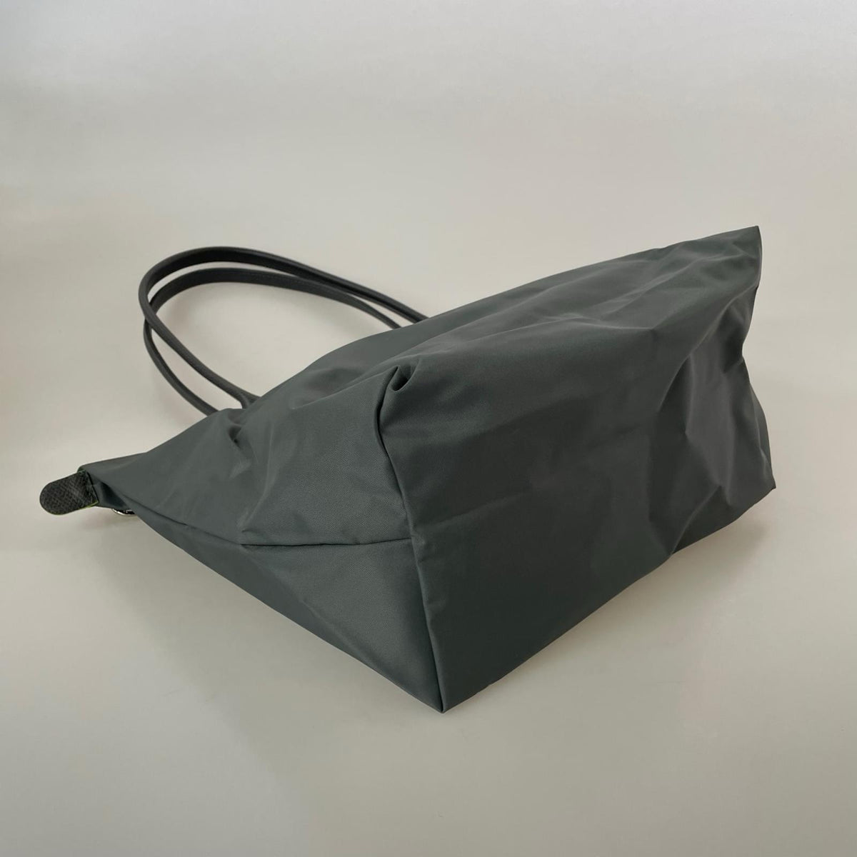 トートバッグ LONGCHAMP ルプリアージュ GY/LI グレー