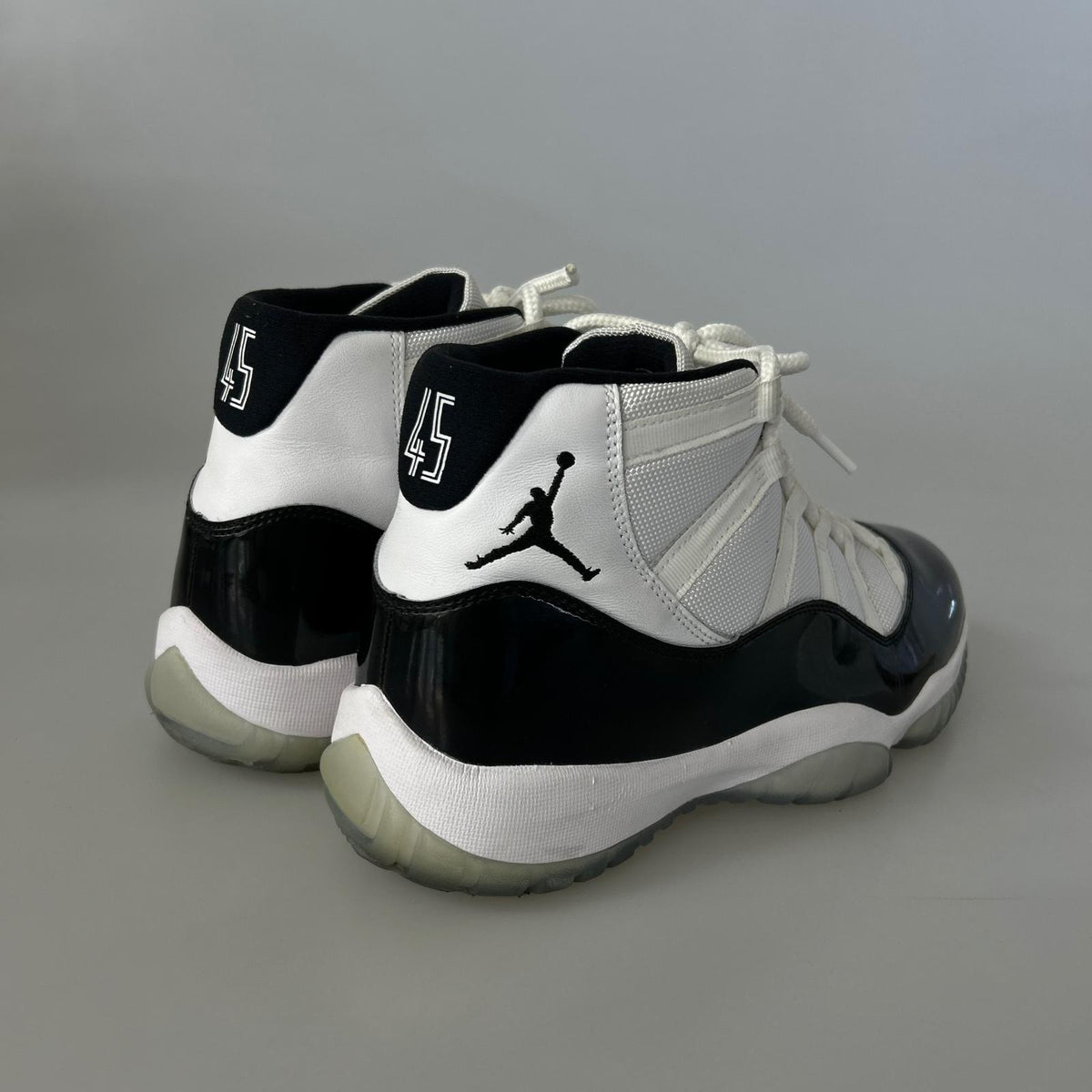 スニーカー AirJordan11 Retro (28.0)