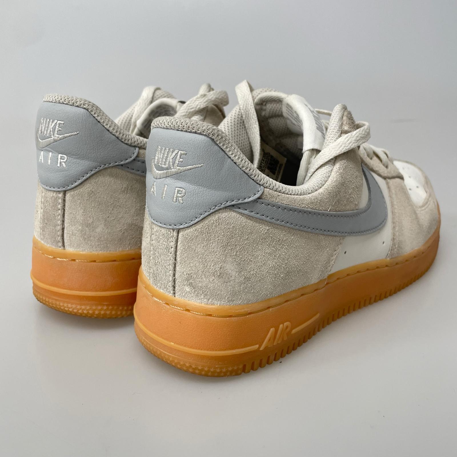 スニーカー AIR FORCE 1 '07 LV8（26.5） 26.5cm (US8 1/2 UK8 EU43) ホワイト