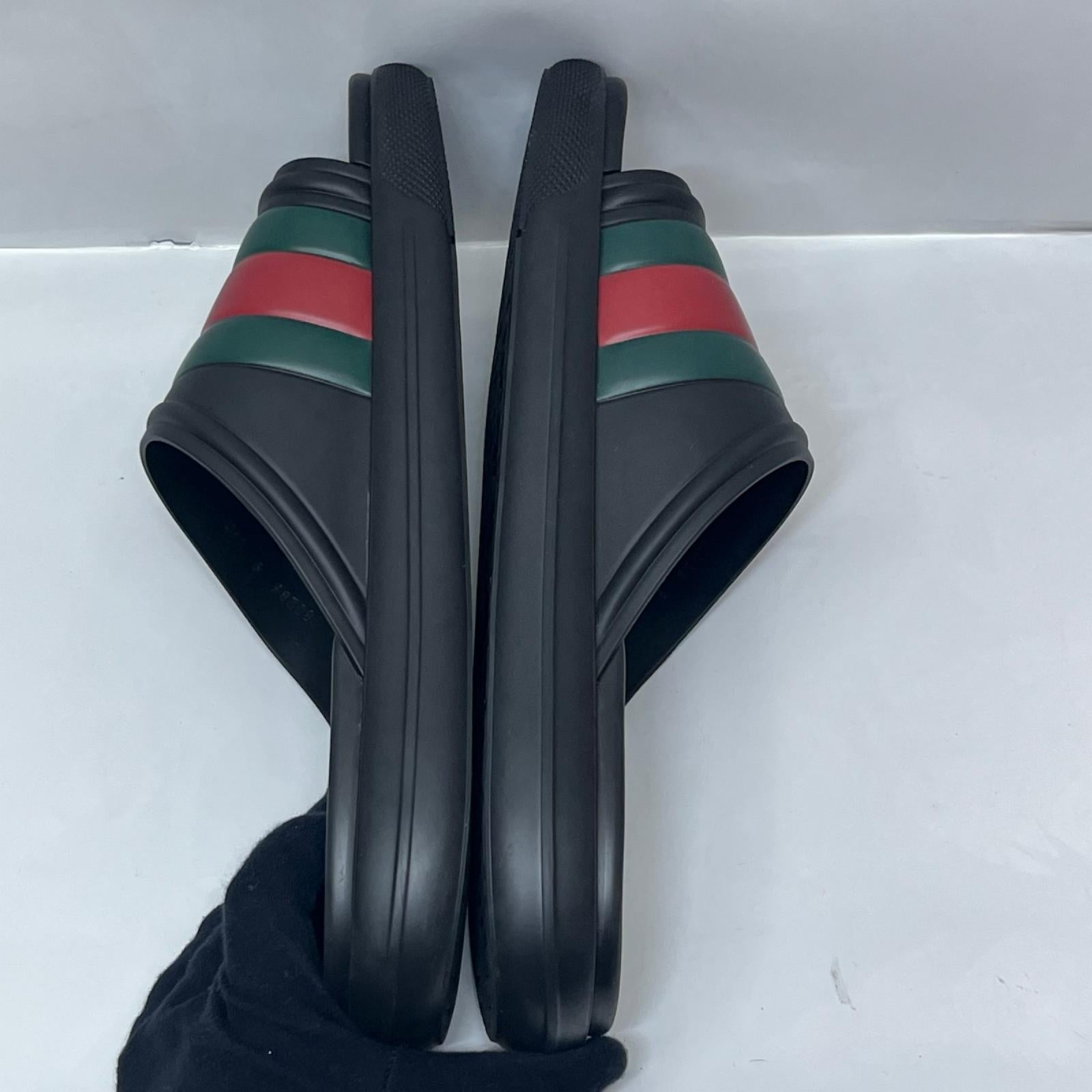 GUCCI シェリーライン スライドサンダル　ブラック