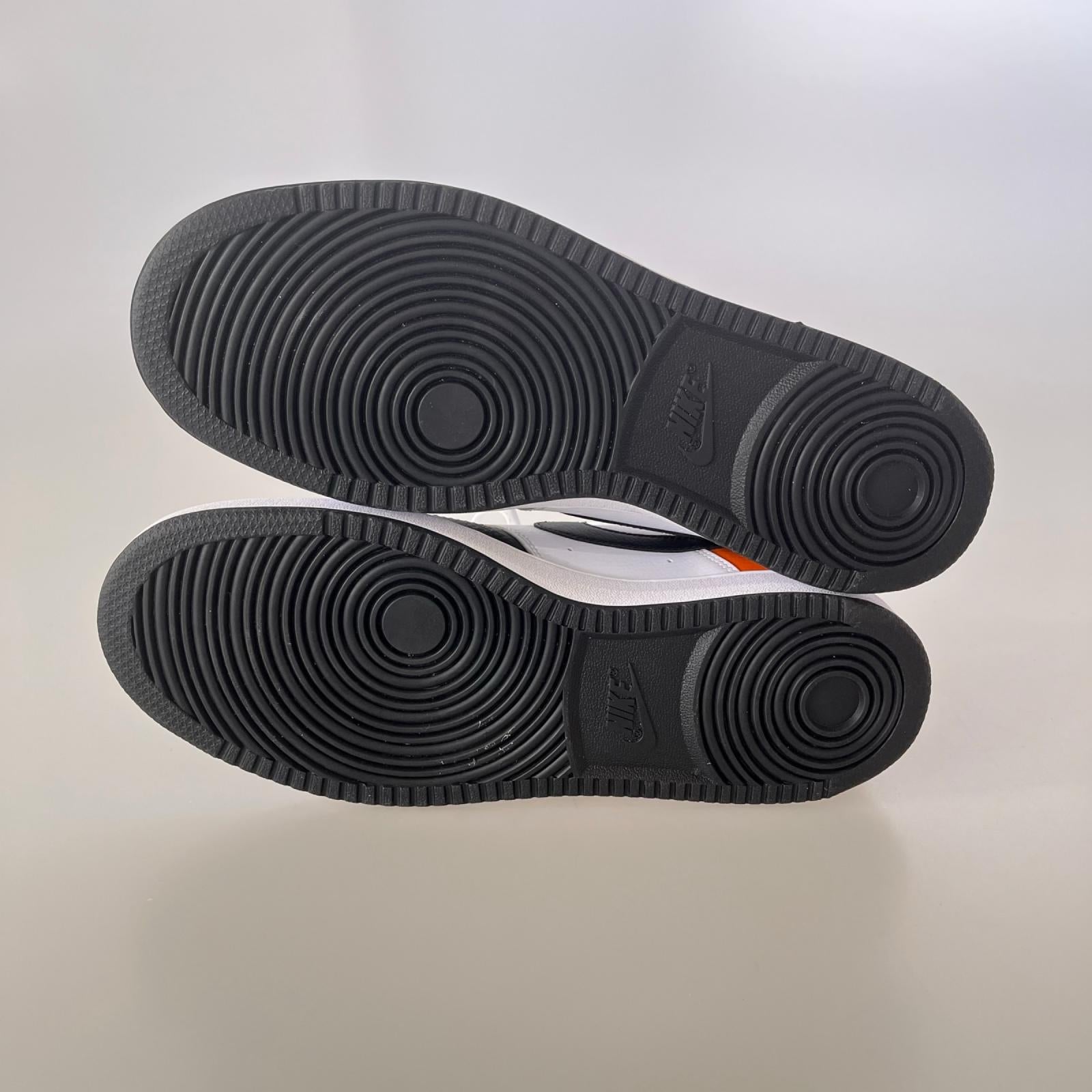 スニーカー ｺｰﾄﾋﾞｼﾞｮﾝ IR0812-899 黒 ｵﾚﾝｼﾞ 27.5cm (US9 1/2 UK9 EU45)