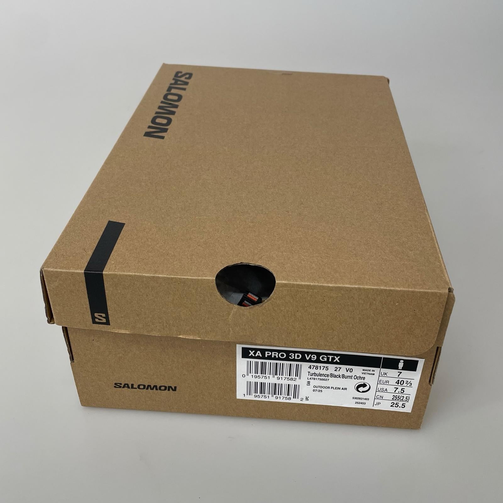 シューズ SALOMON XA PRO 3D V9 GRTX (25.5㎝) 25.5cm (US7 1/2 UK7 EU41)