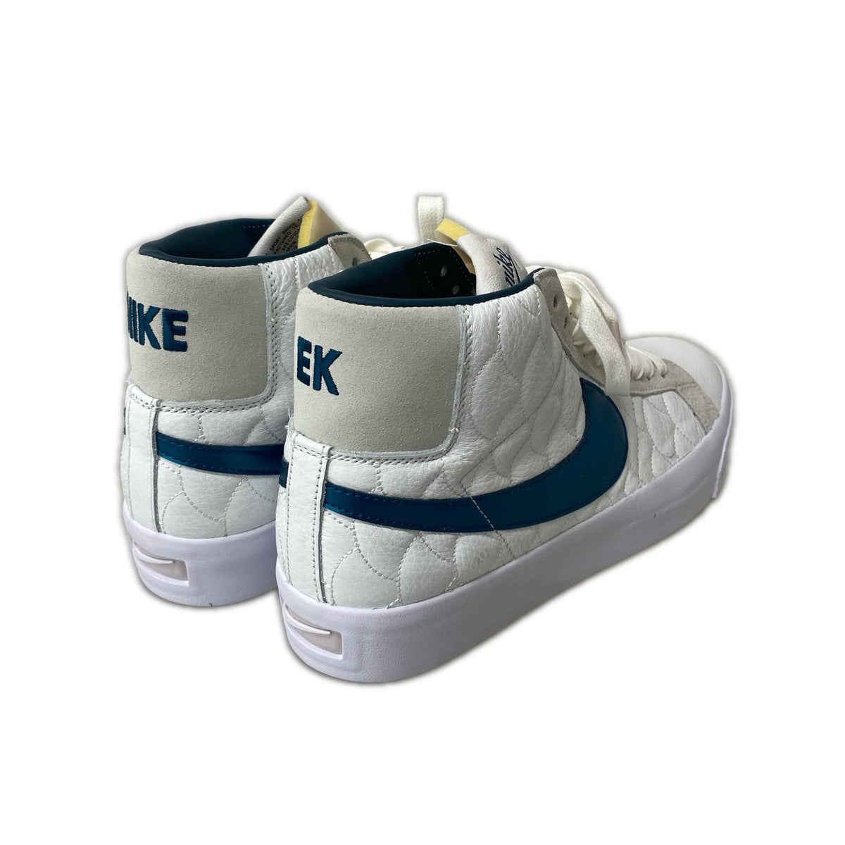 スニーカー Blazer Mid EK (27.5cm) DO9399-100 27.5cm (US9 1/2 UK9 EU45) ホワイト