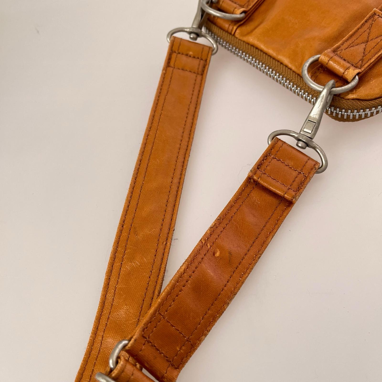 ショルダーバッグ FREE STYLE SHOULDER BAG ブラウン