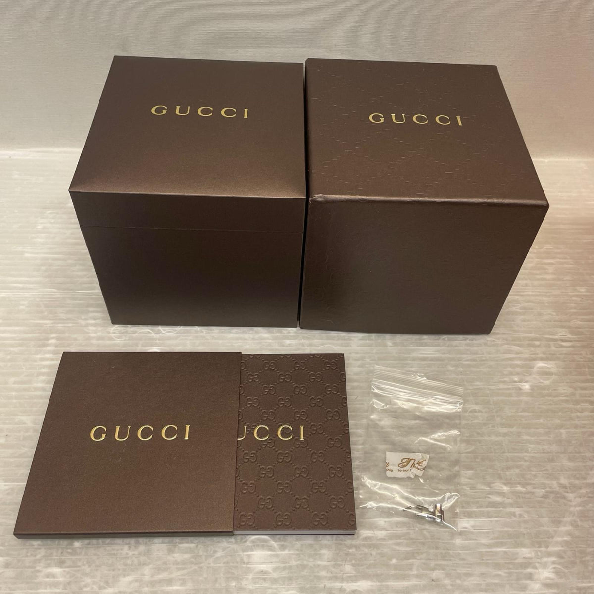 GUCCI トルナブォーニ　4P 腕時計 YA120507/120 腕時計