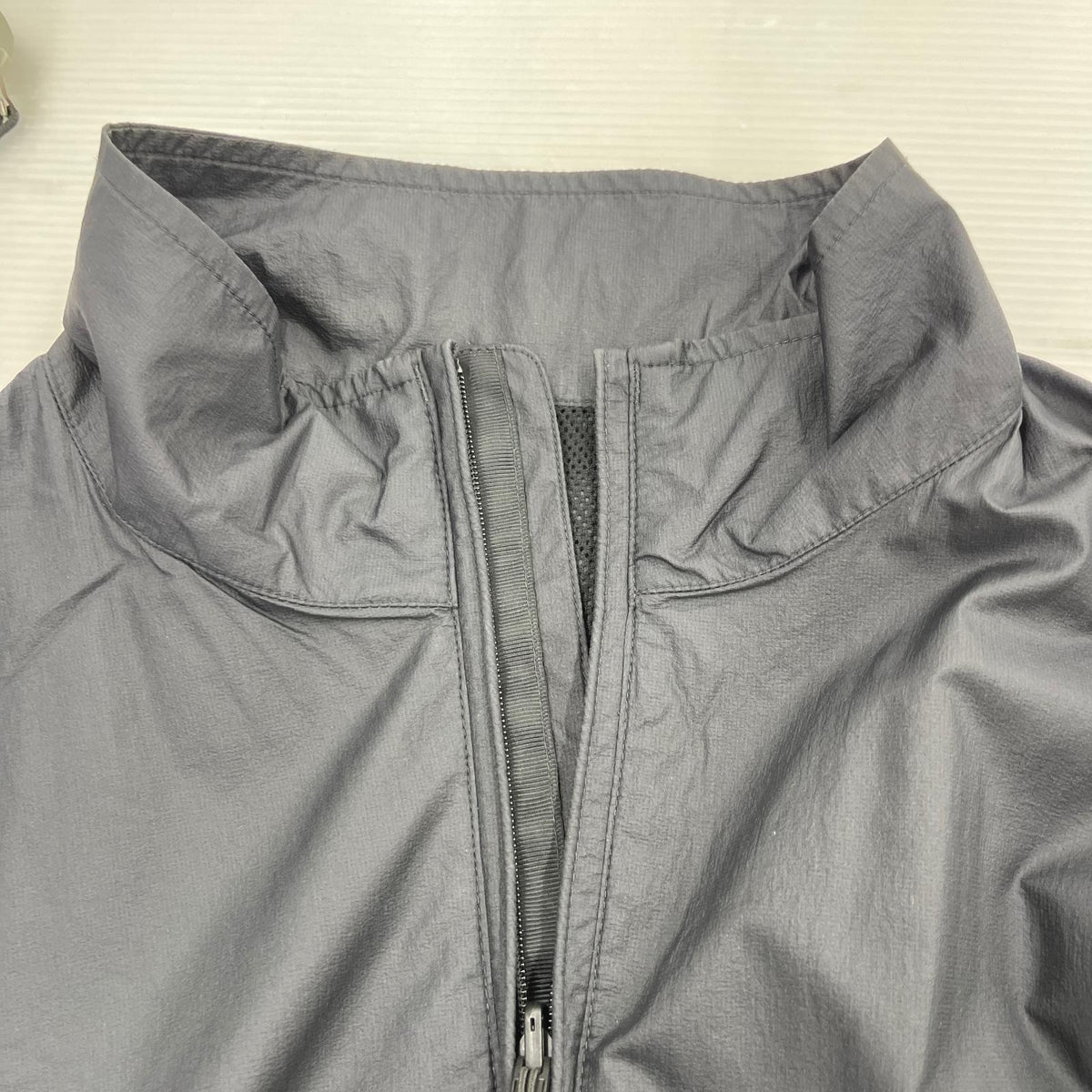 ジャケット TECH REVERSIBLE WIND SHIELD JACKET 黒 (S) S ブラック