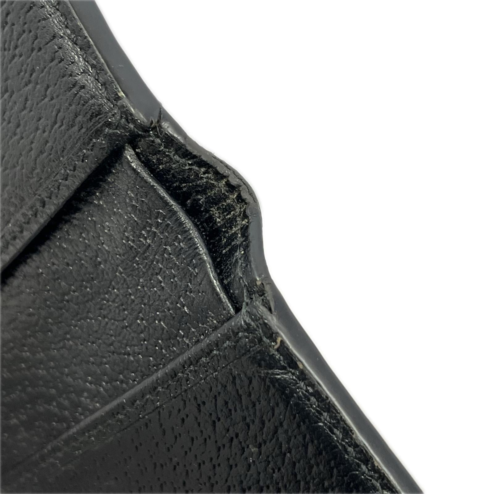 GGﾏｰﾓﾝﾄ 二つ折り財布