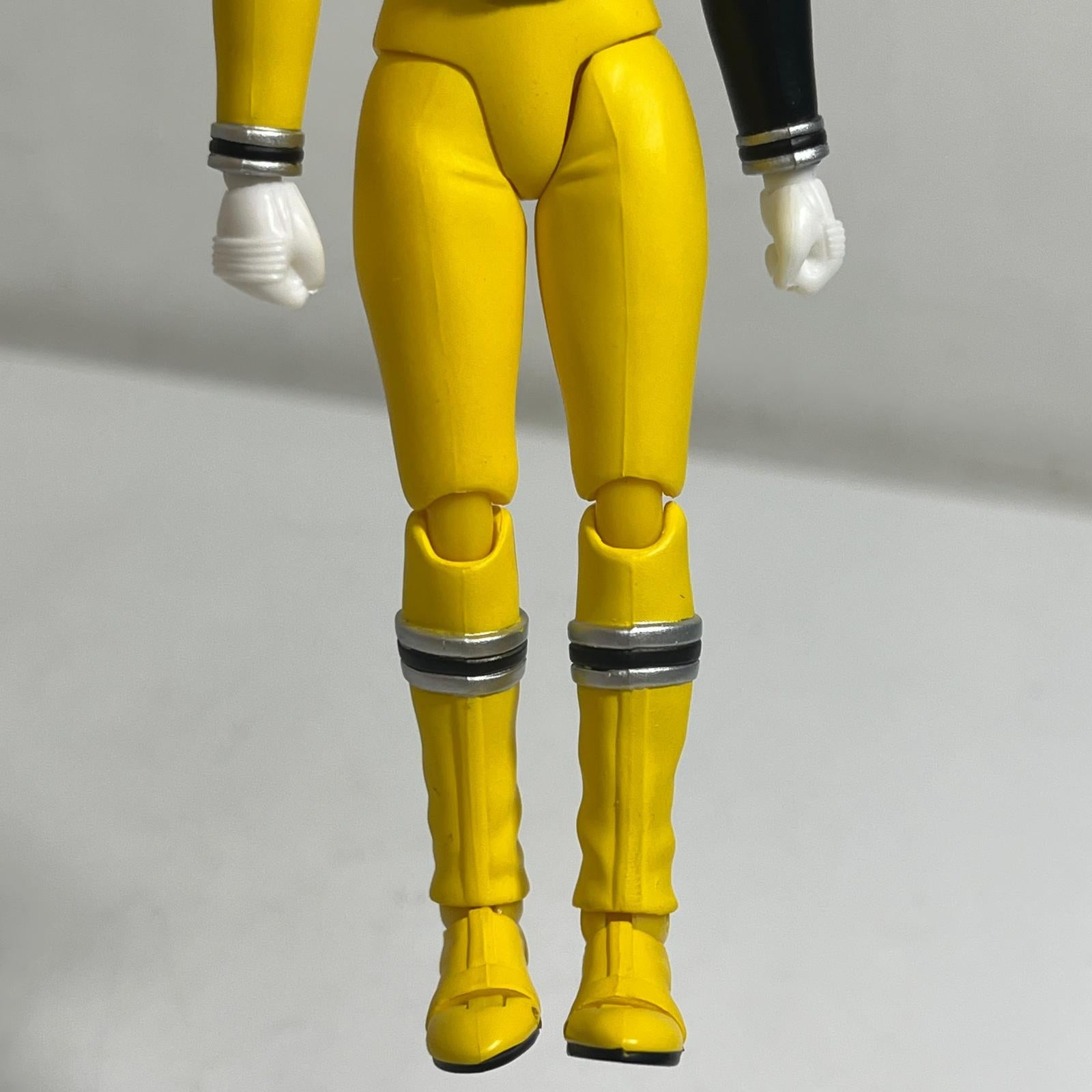 S.H.フィギュアーツ 特捜戦隊デカレンジャー デカイエロー （魂ウェブ