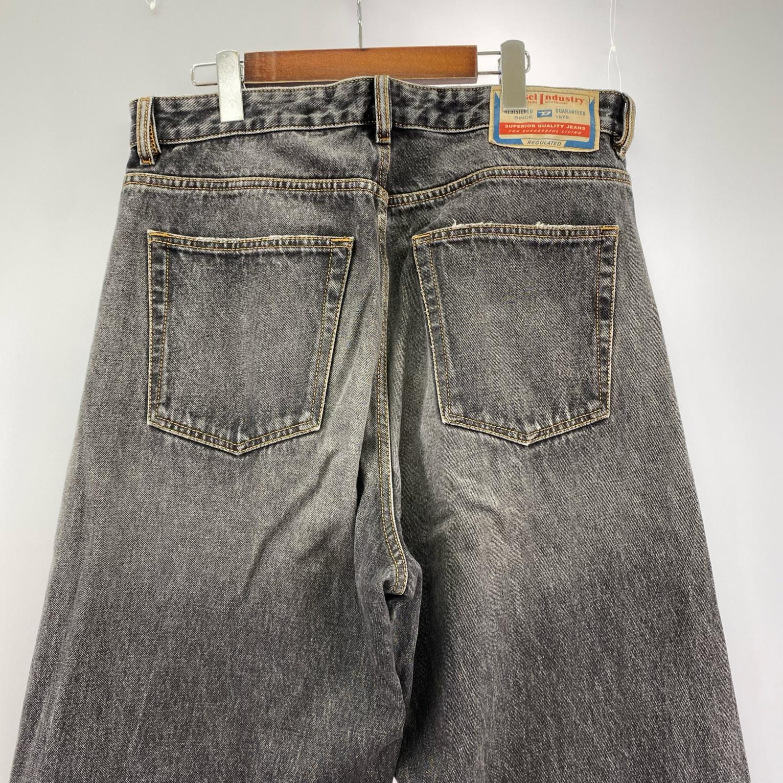デニムパンツ DIESEL ﾀﾞﾒｰｼﾞﾜｲﾄﾞﾊﾟﾝﾂ 32 ブラック
