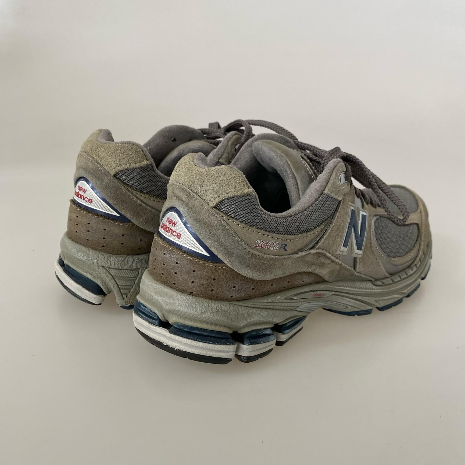 スニーカー M2002RVA (27.5) 27.5cm (US9 1/2 UK9 EU45) グレー