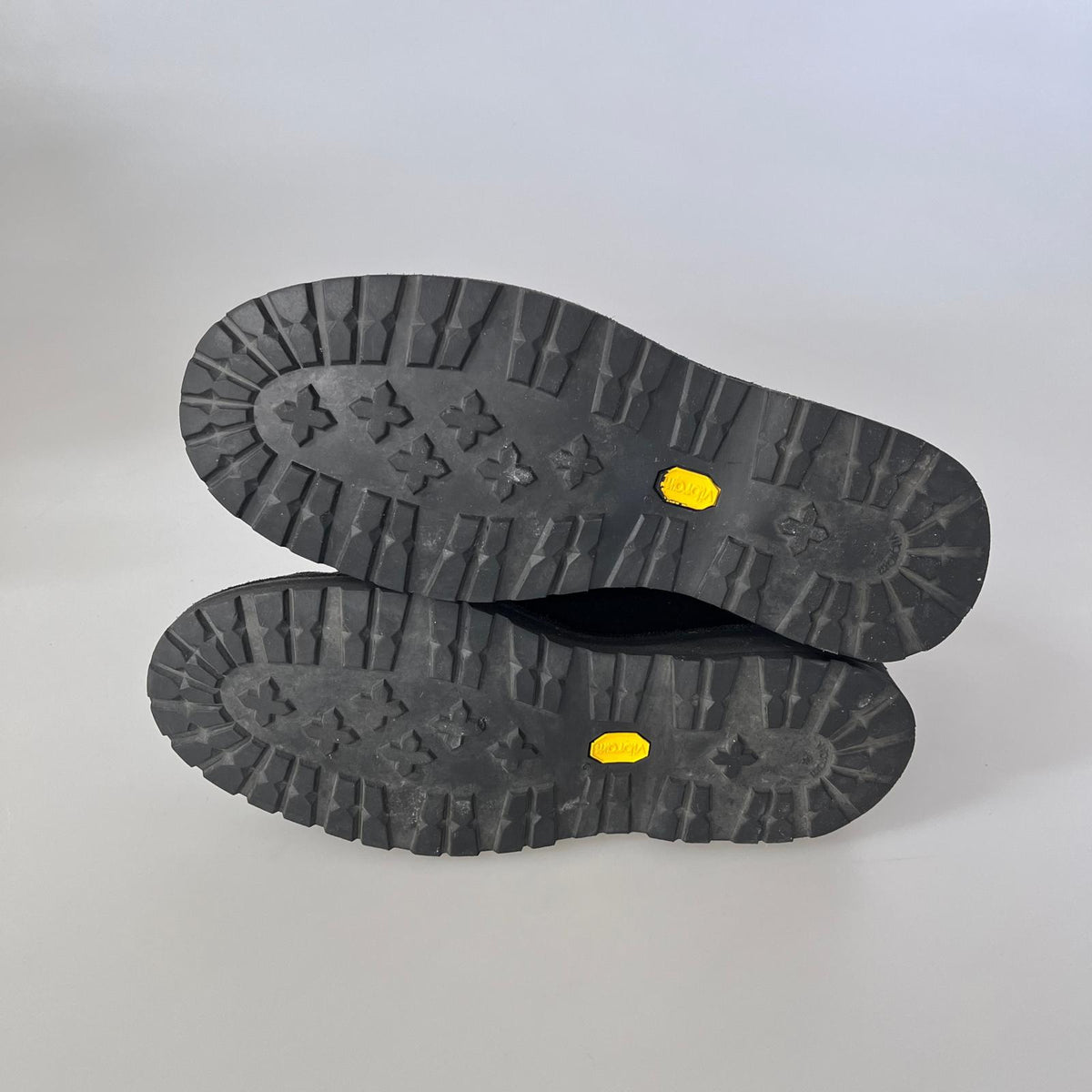 ブーツ MOUNTAIN PASS SUEDE BLACK US10 ブラック