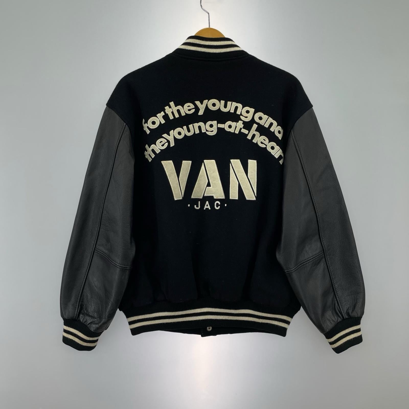 ブルゾン OLD VAN ｱｰﾁﾛｺﾞ　袖ﾚｻﾞｰｽﾀｼﾞｬﾝ（L) L ブラック
