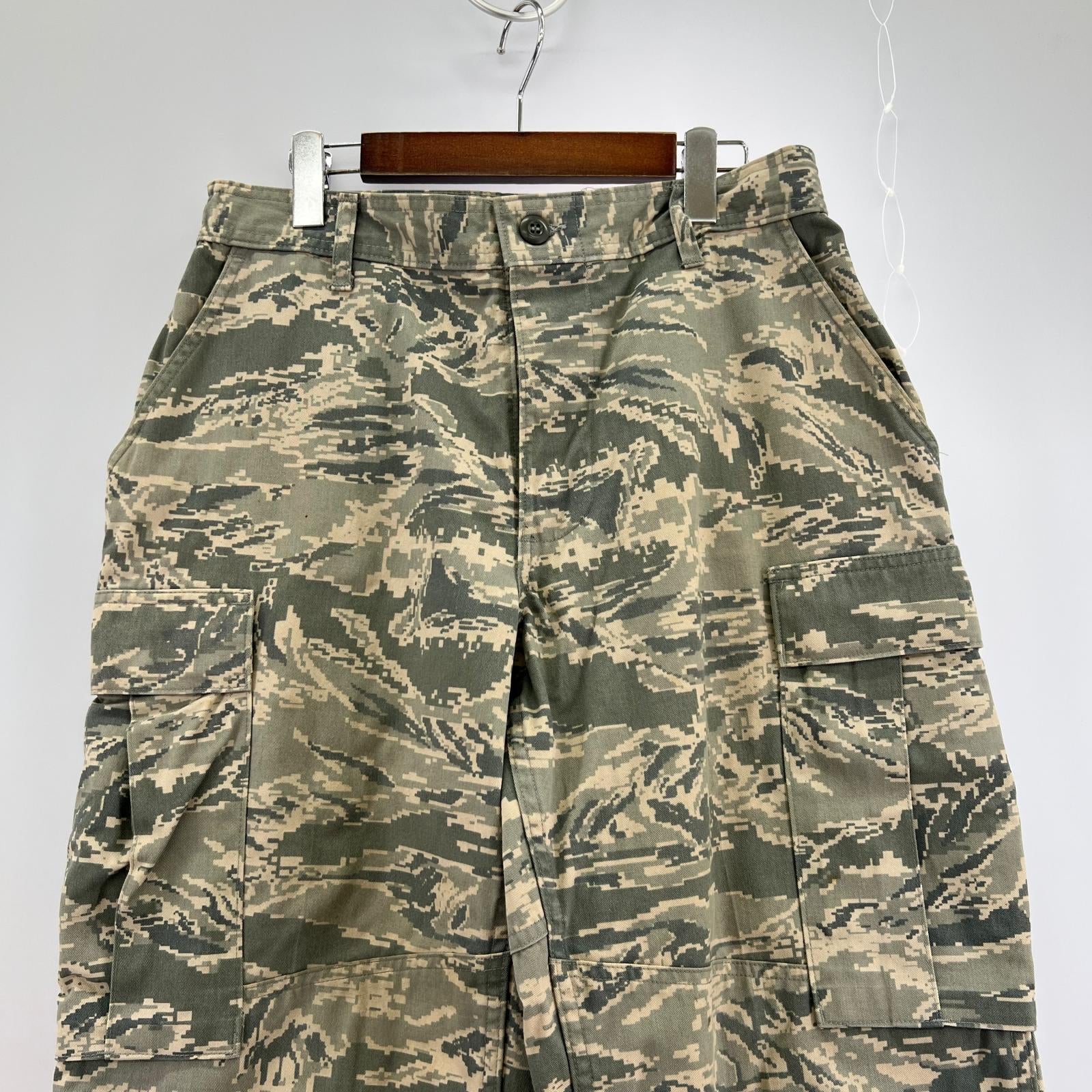 パンツ 米軍 ﾃﾞｼﾞﾀﾙﾀｲｶﾞｰｶﾓ ｶｰｺﾞﾊﾟﾝﾂ (実寸32)
