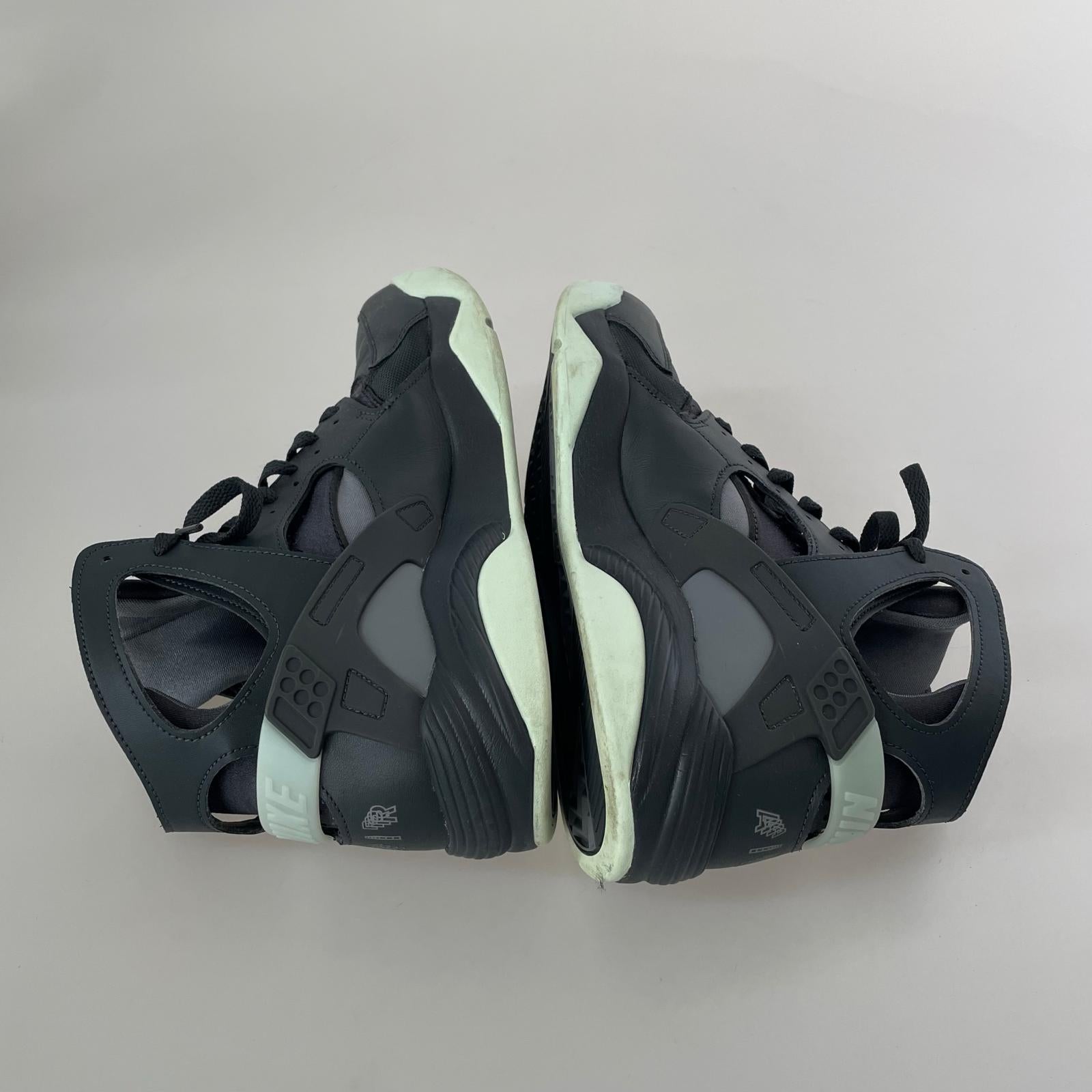 スニーカー AIR FLIGHT HUARACHE (27.5cm) FJ4839-001 27.5cm (US9 1/2 UK9 EU45) グレー