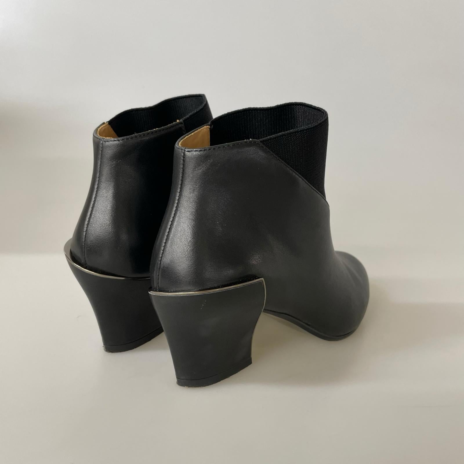 ブーツ ISSEY MIYAKE×UNITED NUDE ﾚｻﾞｰｼｮｰﾄﾌﾞｰﾂ ﾌﾞﾗｯｸ （38） 38 ブラック