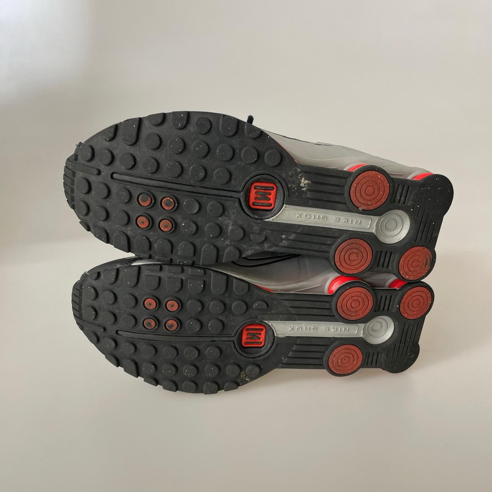 スニーカー Nike Shox R4 "Metallic Silver/Red" 2024 29cm (US11 UK10 1/2 EU48)