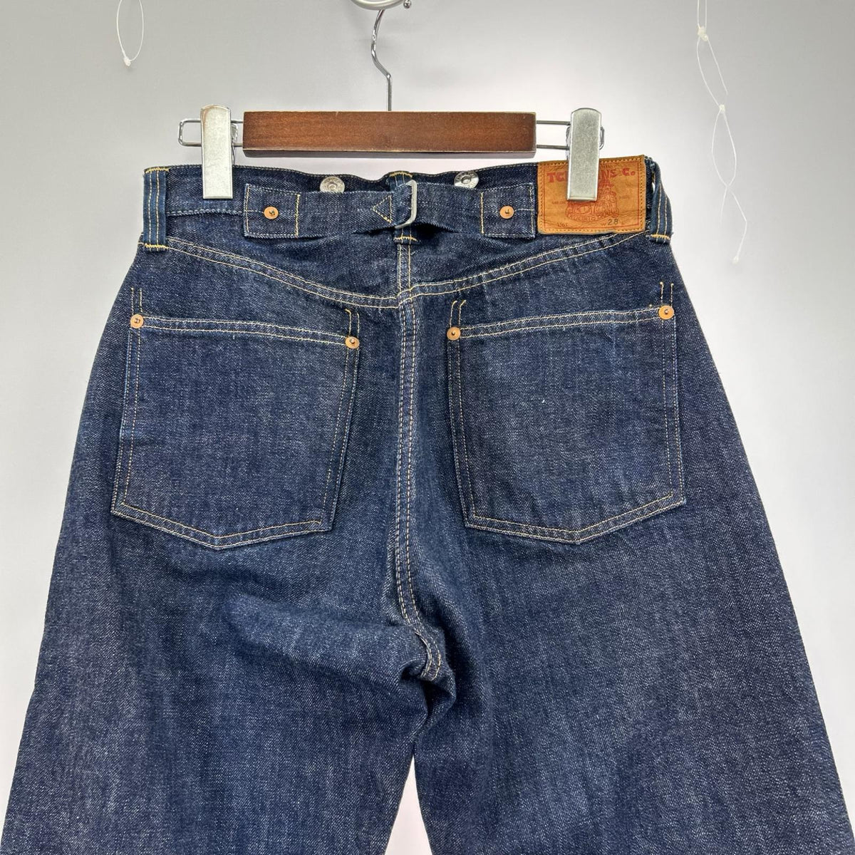 デニムパンツ TCB JEANS シンチバック w28 28 ネイビー