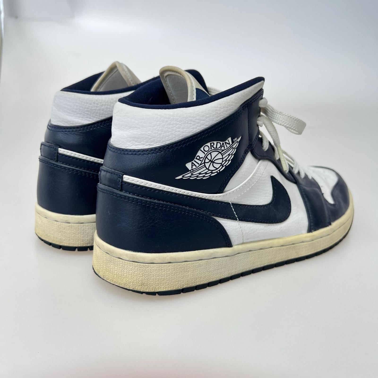 スニーカー Air Jordan 1 Mid white/metallic gold-obsidian 554724-174 28cm (US10 UK9 1/2 EU46)