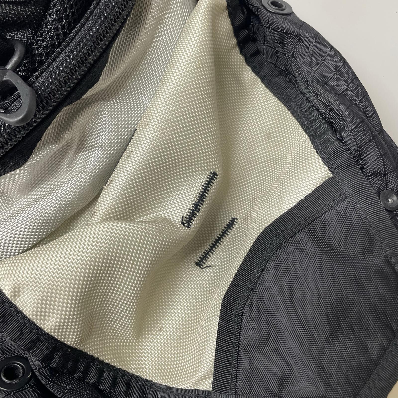 リュック・デイパック OAKLEY 90s頃 OAKLEY ICON PACK ﾊﾞｯｸﾊﾟｯｸ ブラック
