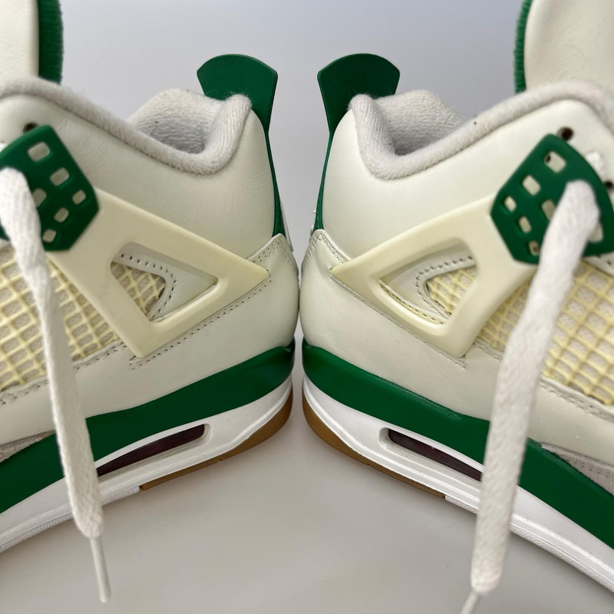 スニーカー SB Air Jordan 4 Retro SP (26.5) 26.5cm (US8 1/2 UK8 EU43) ホワイト