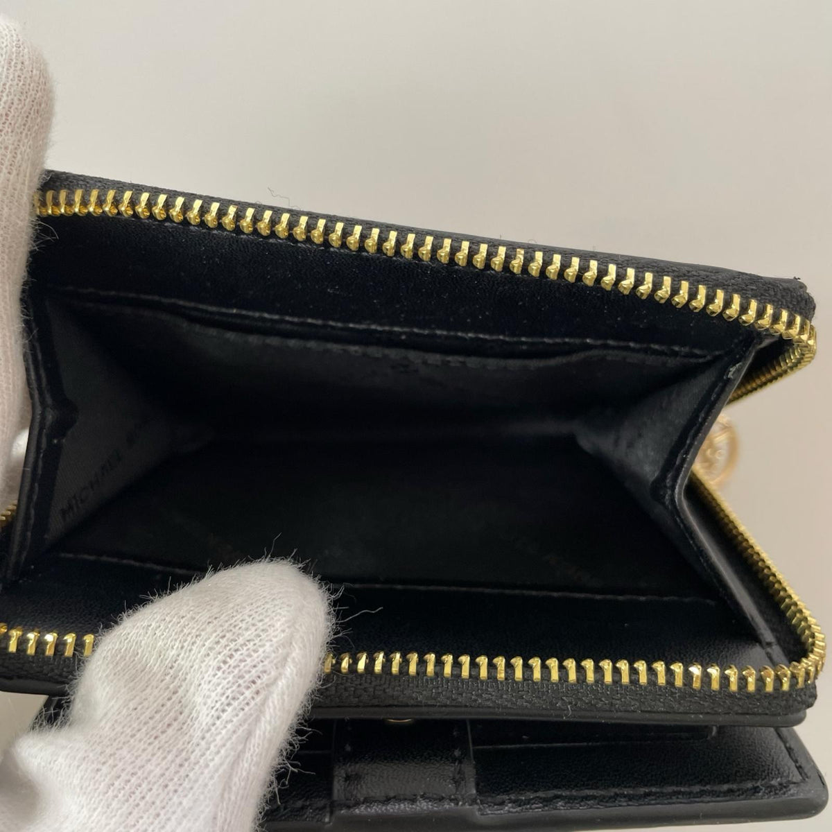 コンパクトウォレット 折りたたみ財布 ブラック