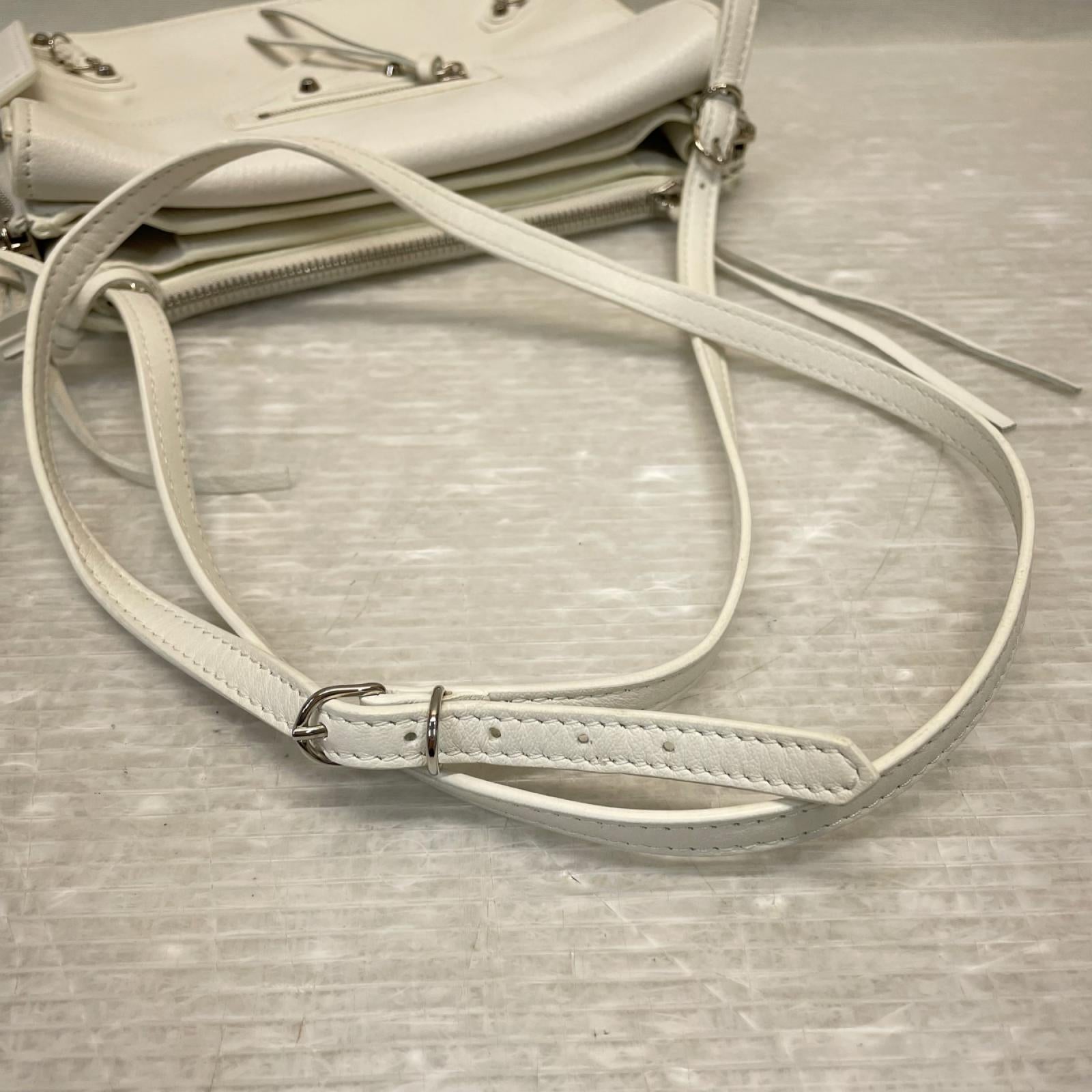 BALENCIAGA ペーパー トリプル XS 2WAYバッグ