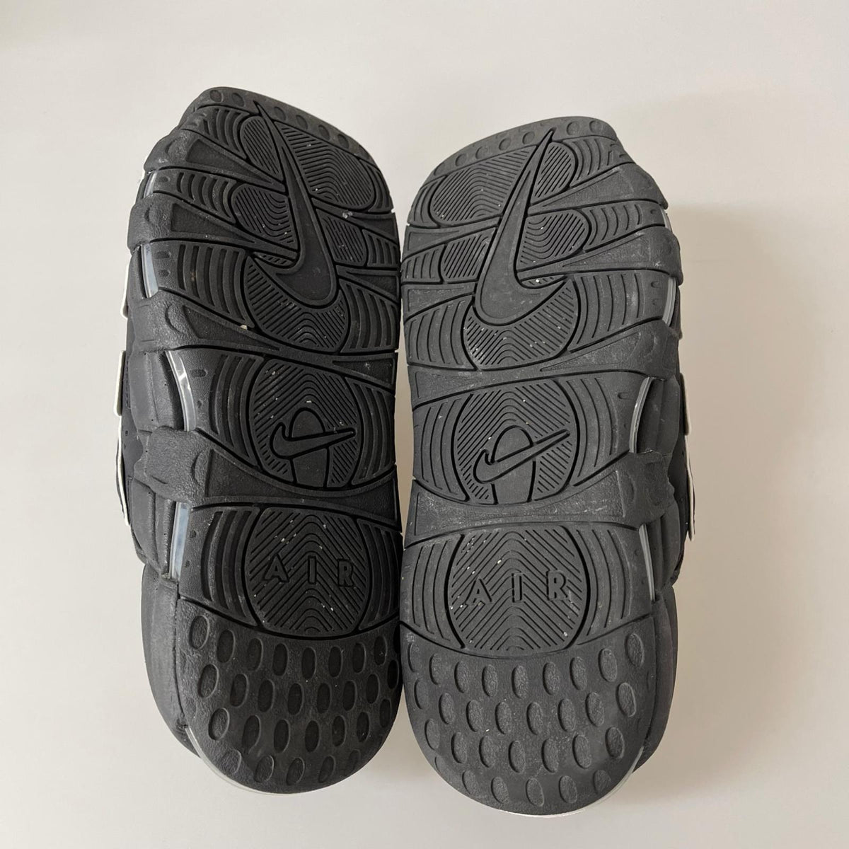 サンダル Air More Uptempo Slide 27cm (US9 UK8 1/2 EU44) ブラック