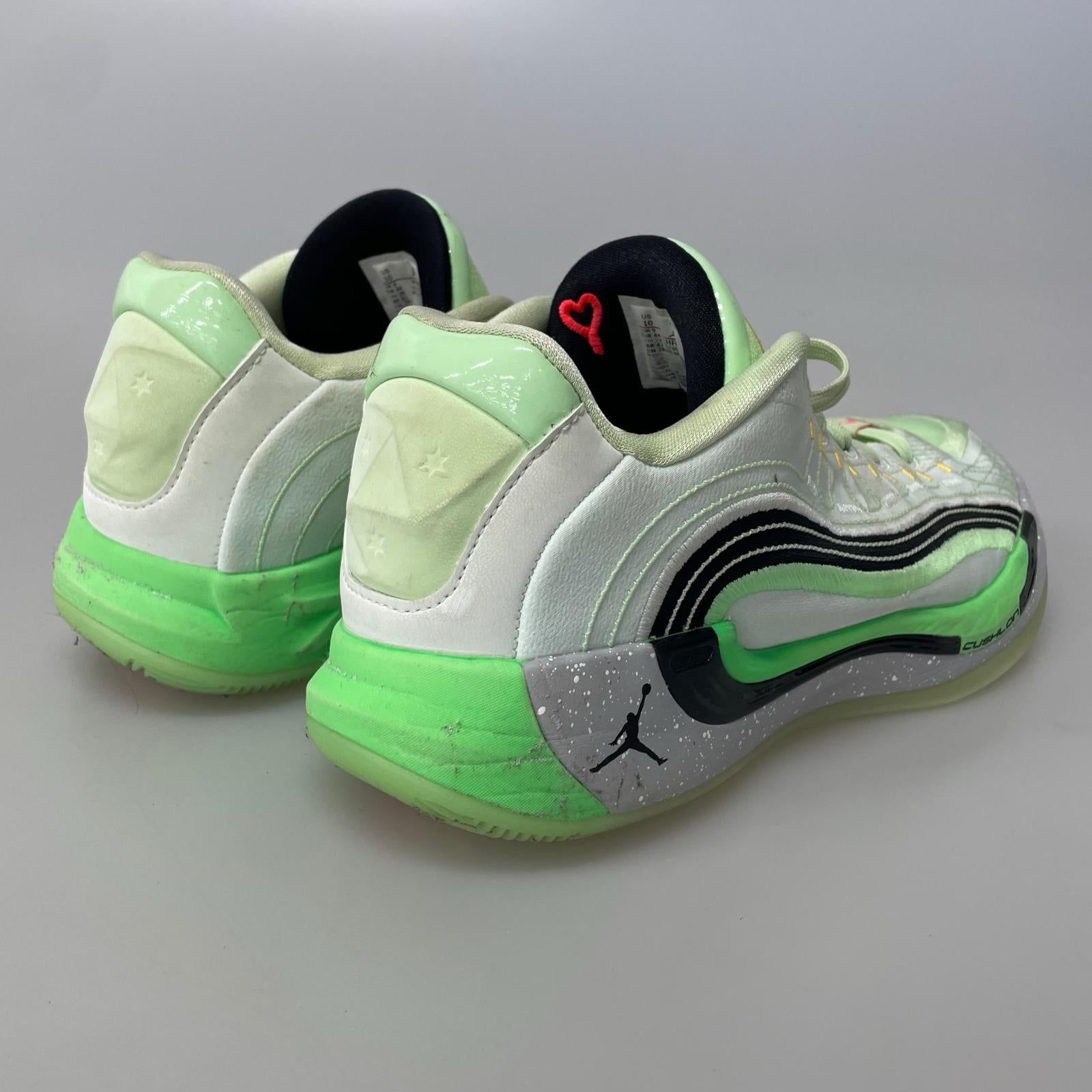 スニーカー JORDAN Luka 4 (28cm) 28cm (US10 UK9 1/2 EU46) グリーン
