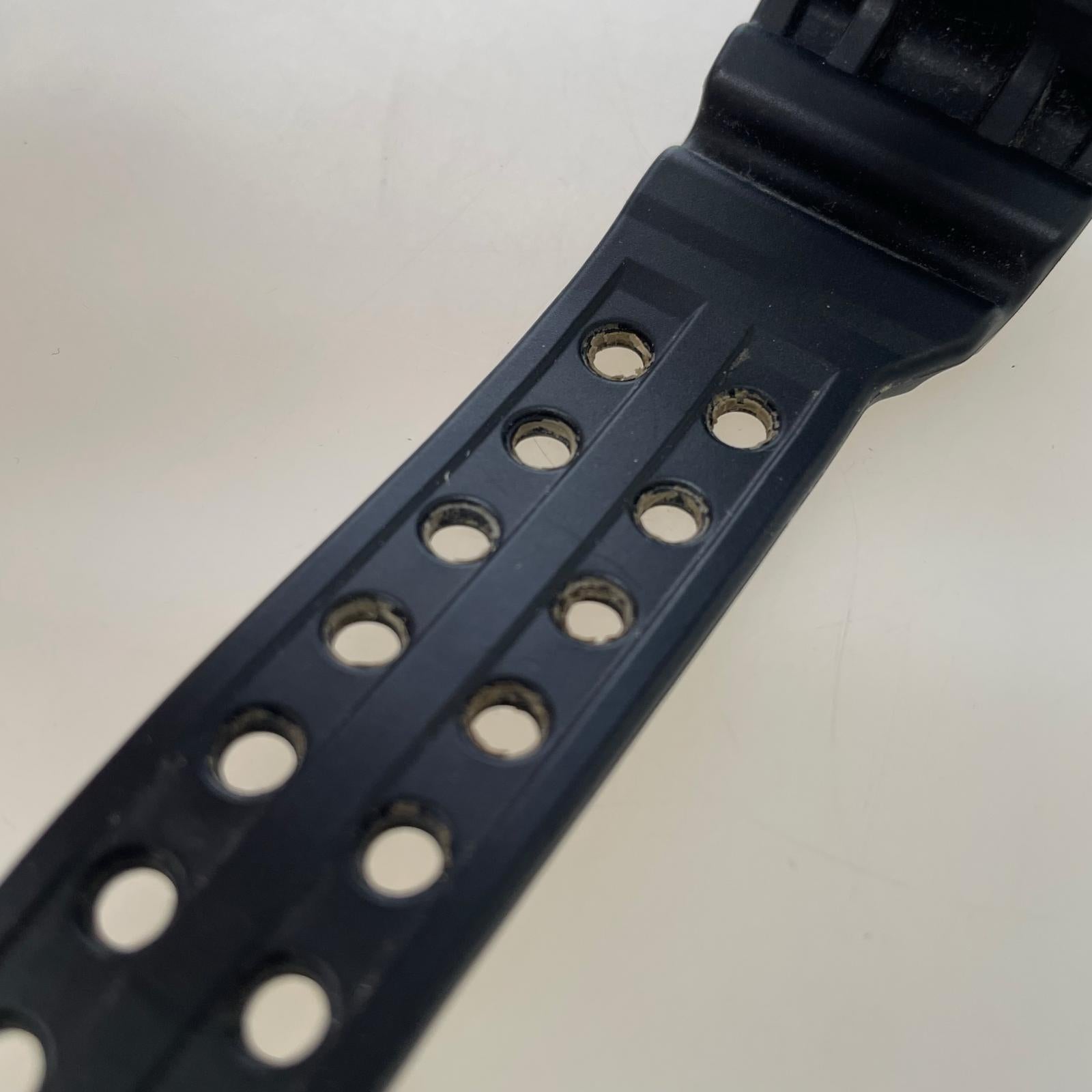 腕時計 FROGMAN ﾀﾌｿｰﾗｰ ブラック